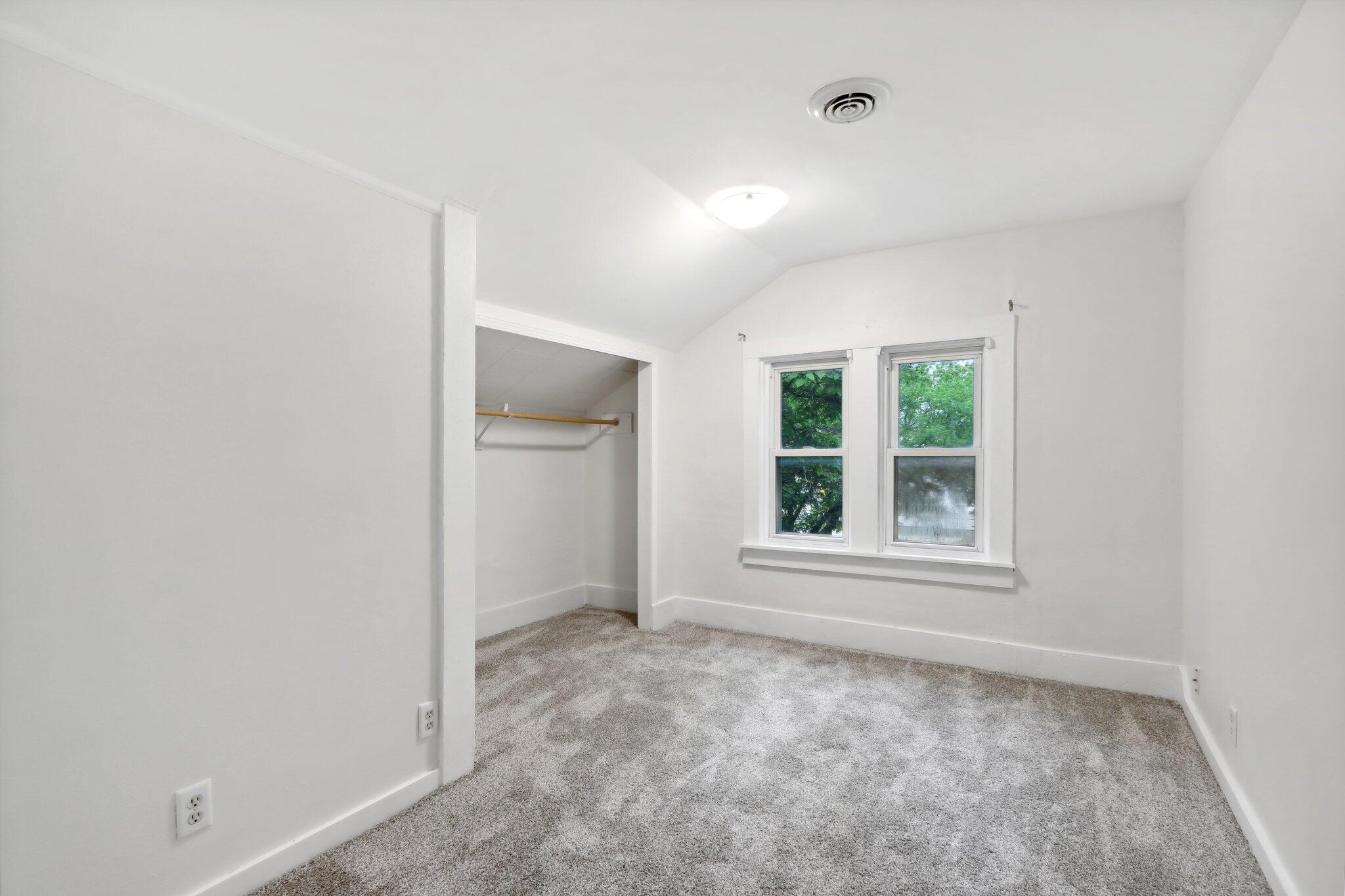 11010 W Janesville Rd