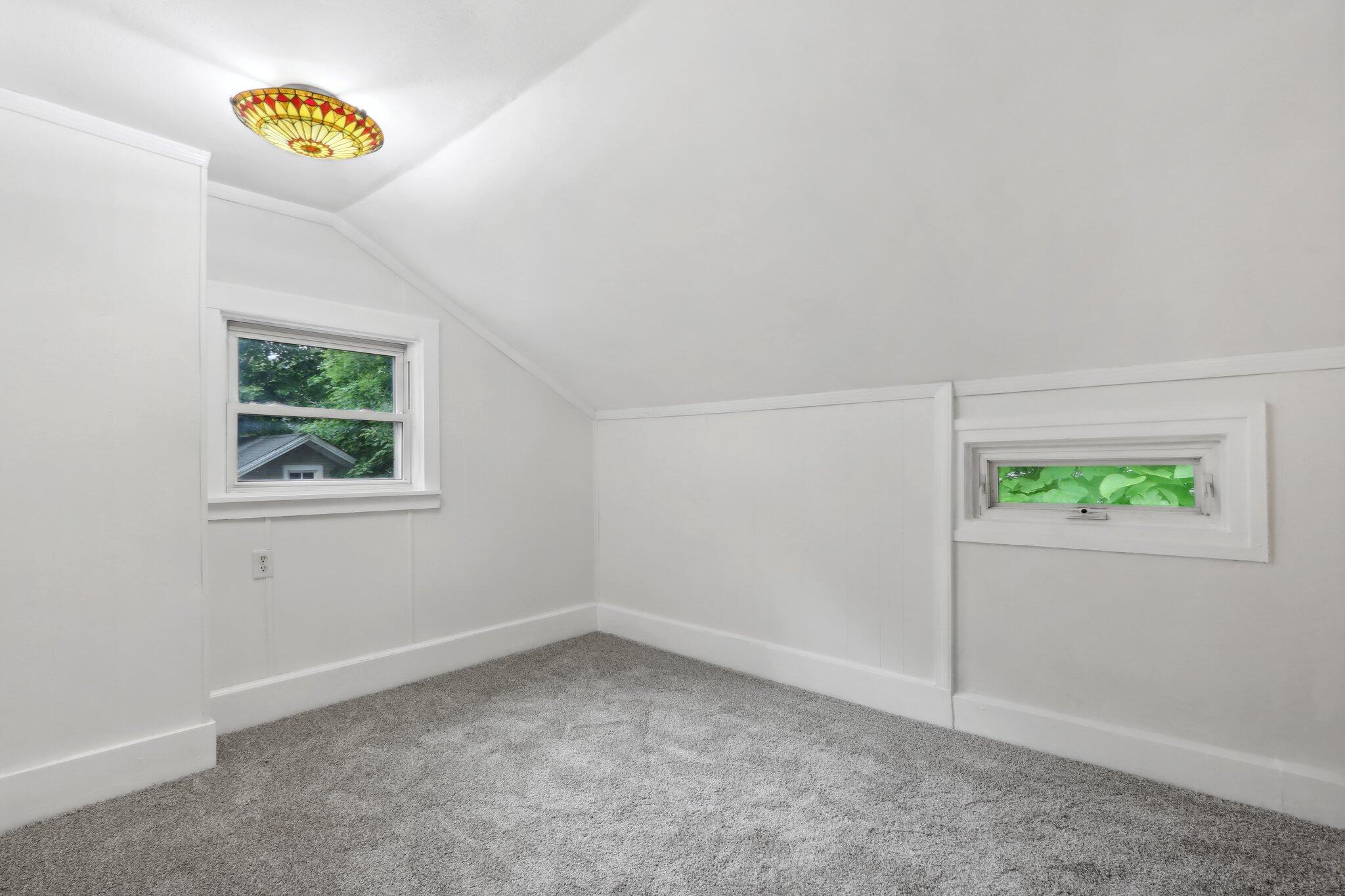 11010 W Janesville Rd
