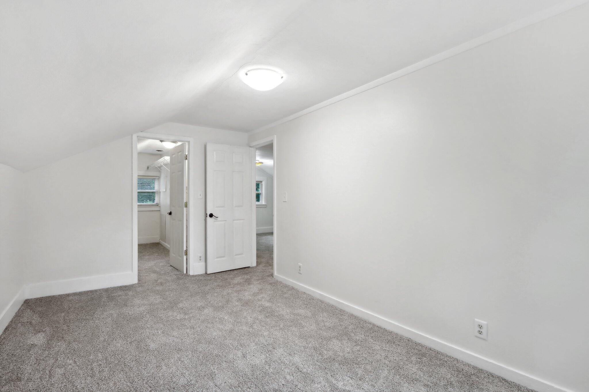 11010 W Janesville Rd