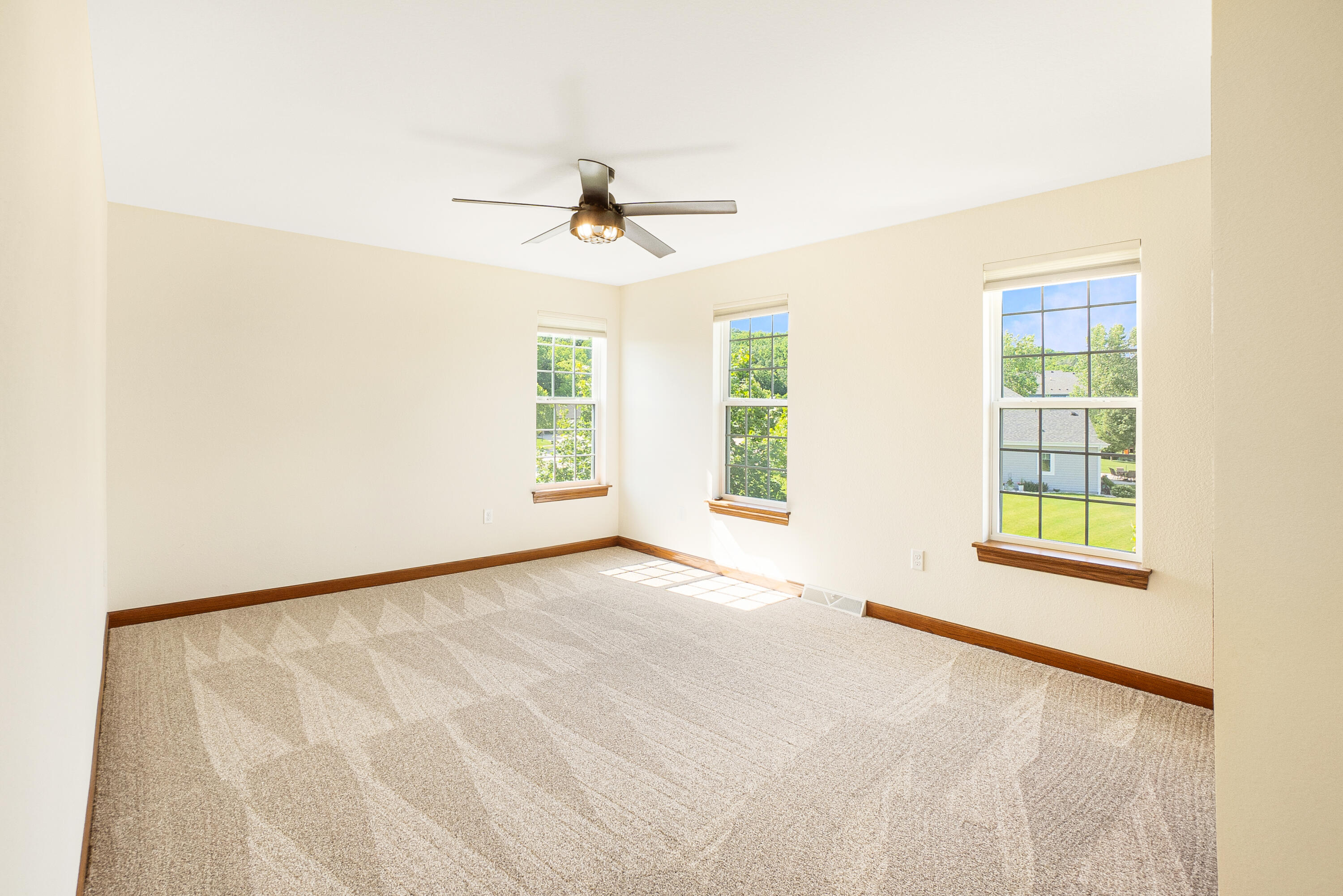 205 Prairie Song Dr