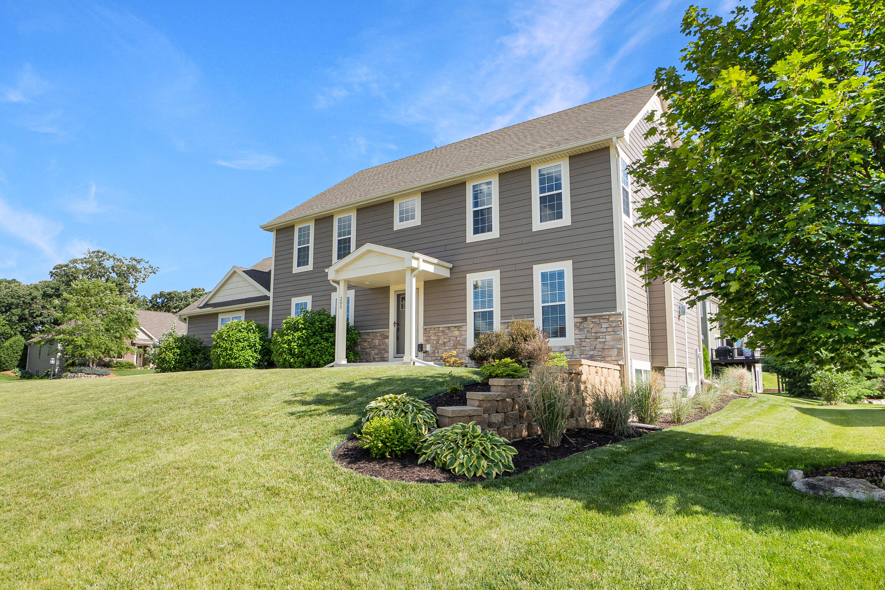 205 Prairie Song Dr