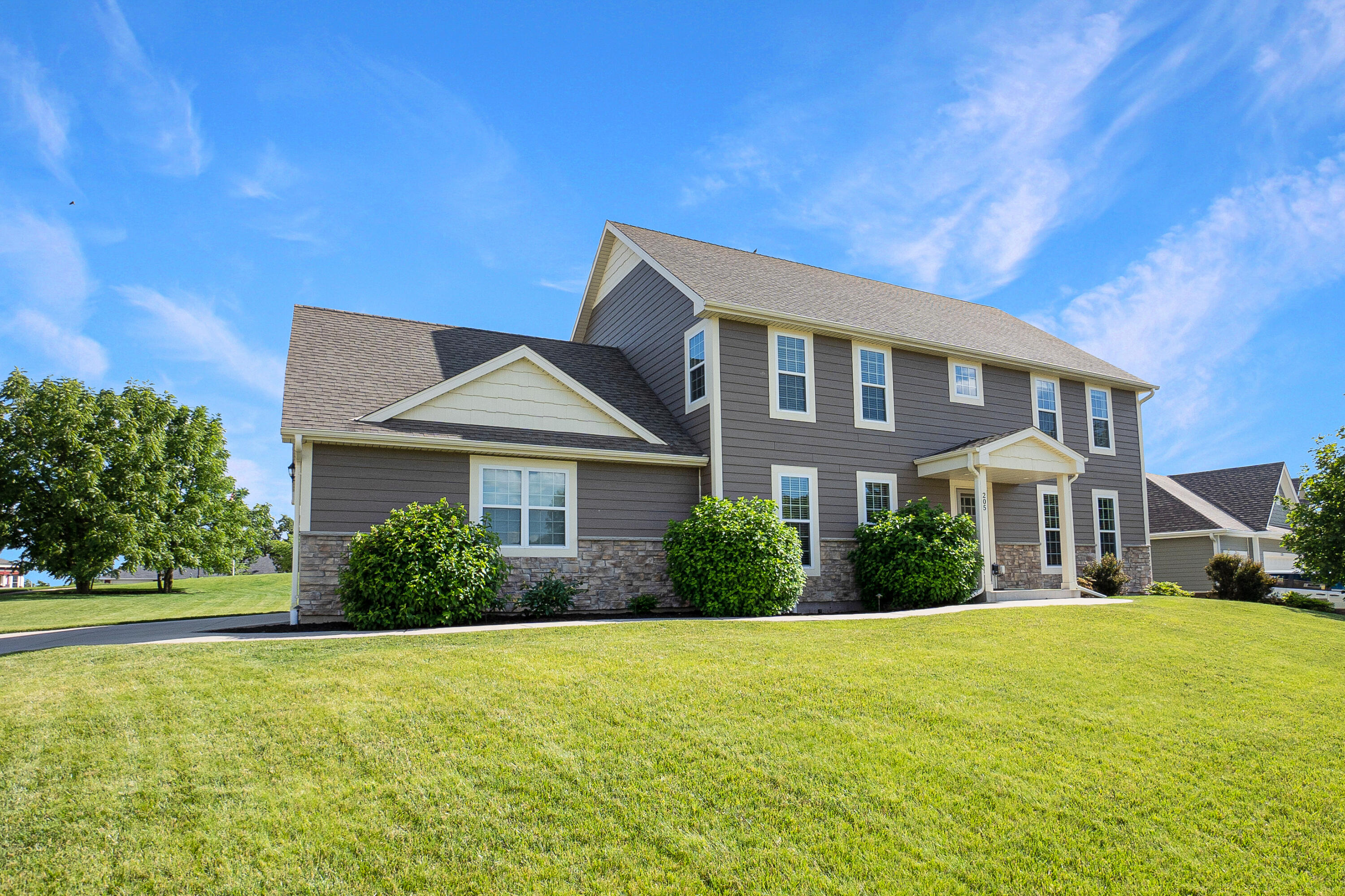 205 Prairie Song Dr