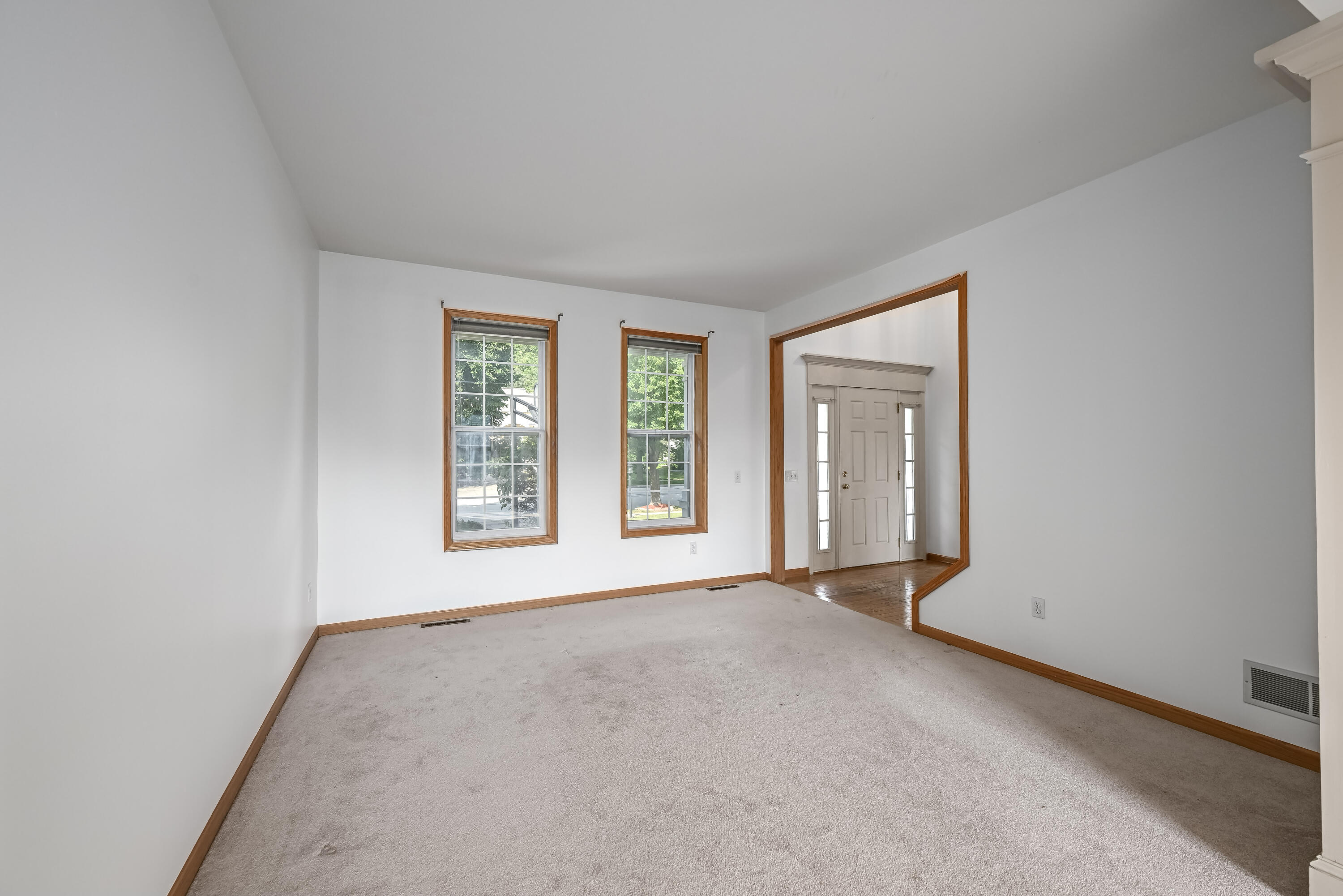 2409 Patrick Ln