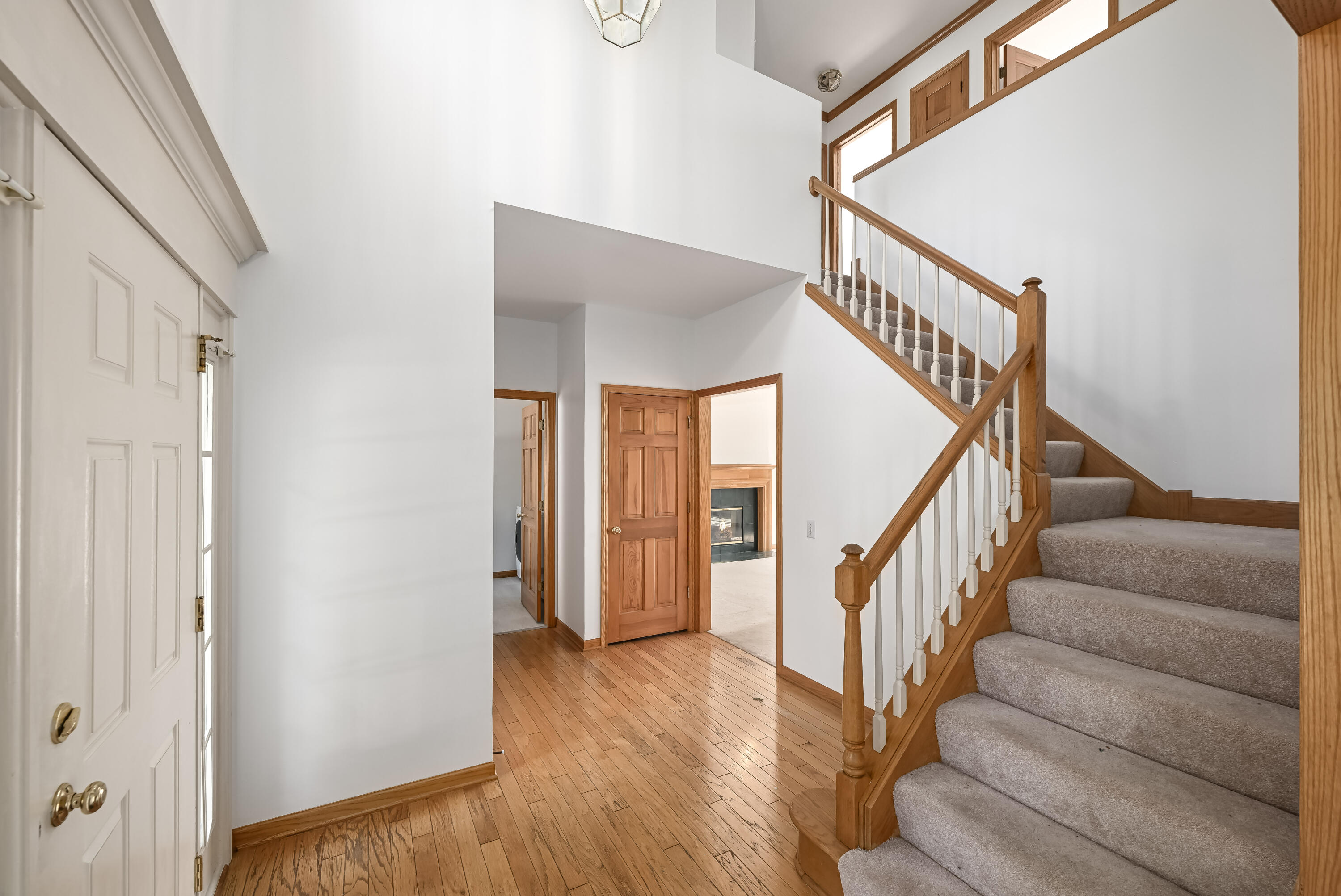 2409 Patrick Ln