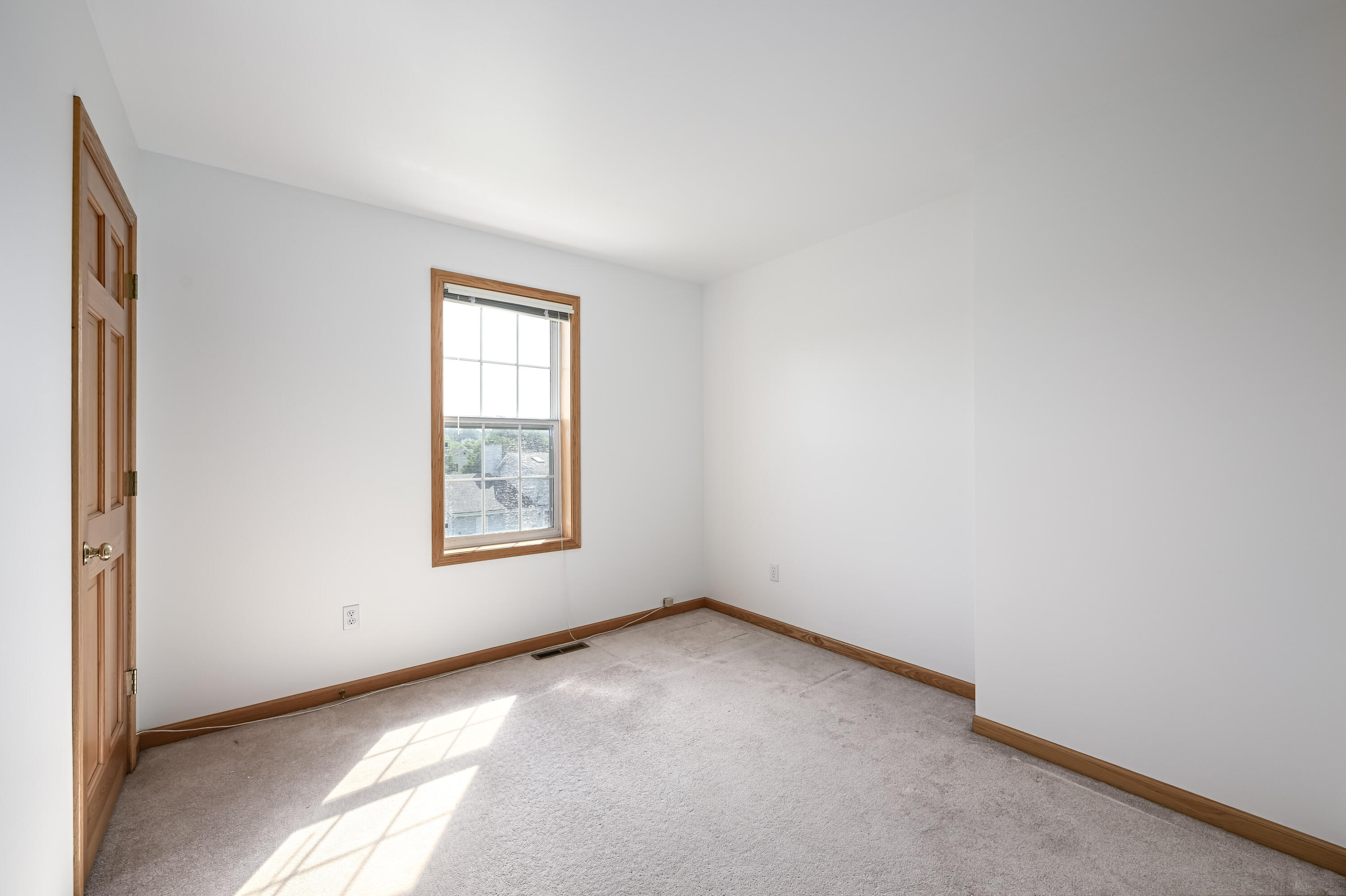 2409 Patrick Ln