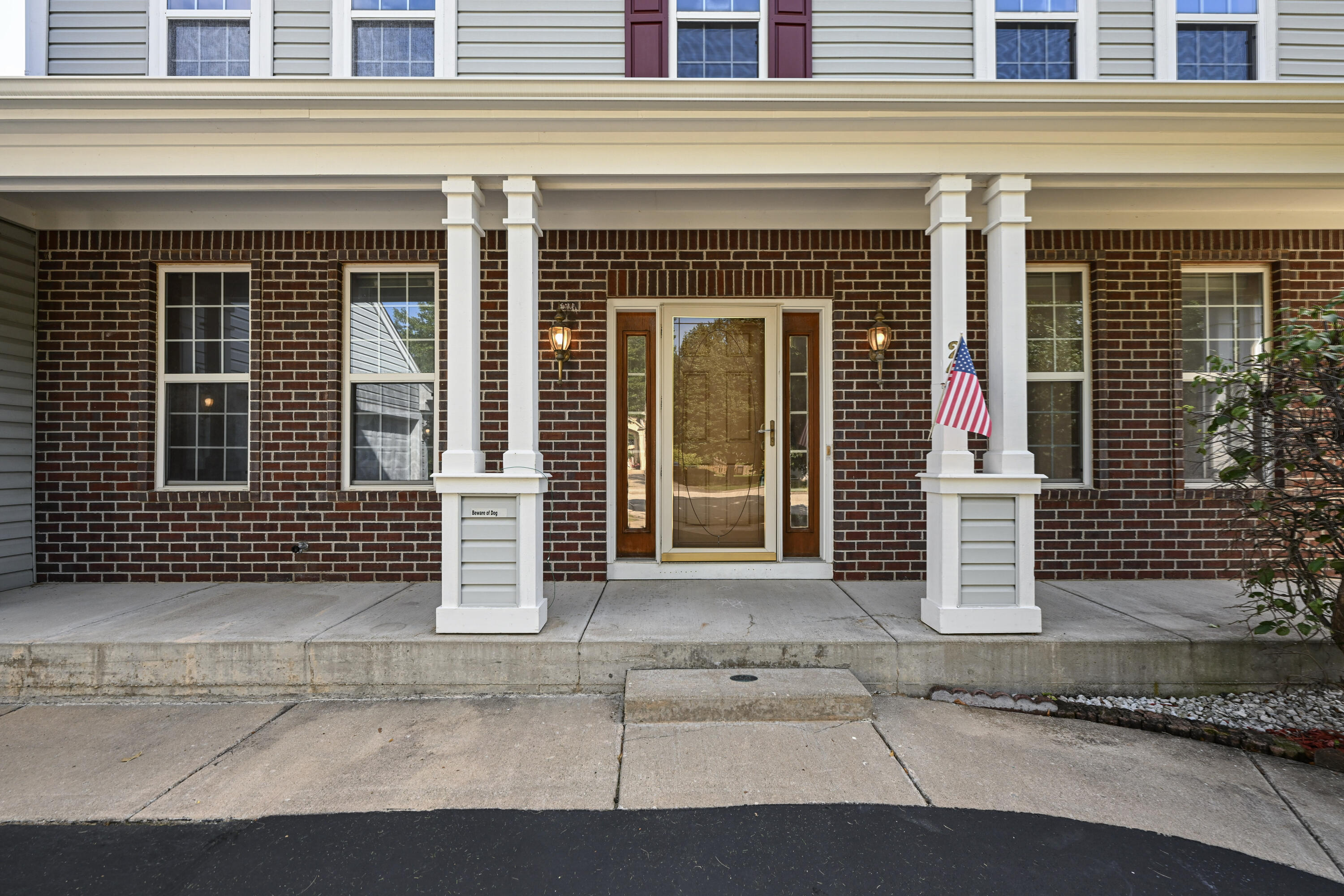 2409 Patrick Ln
