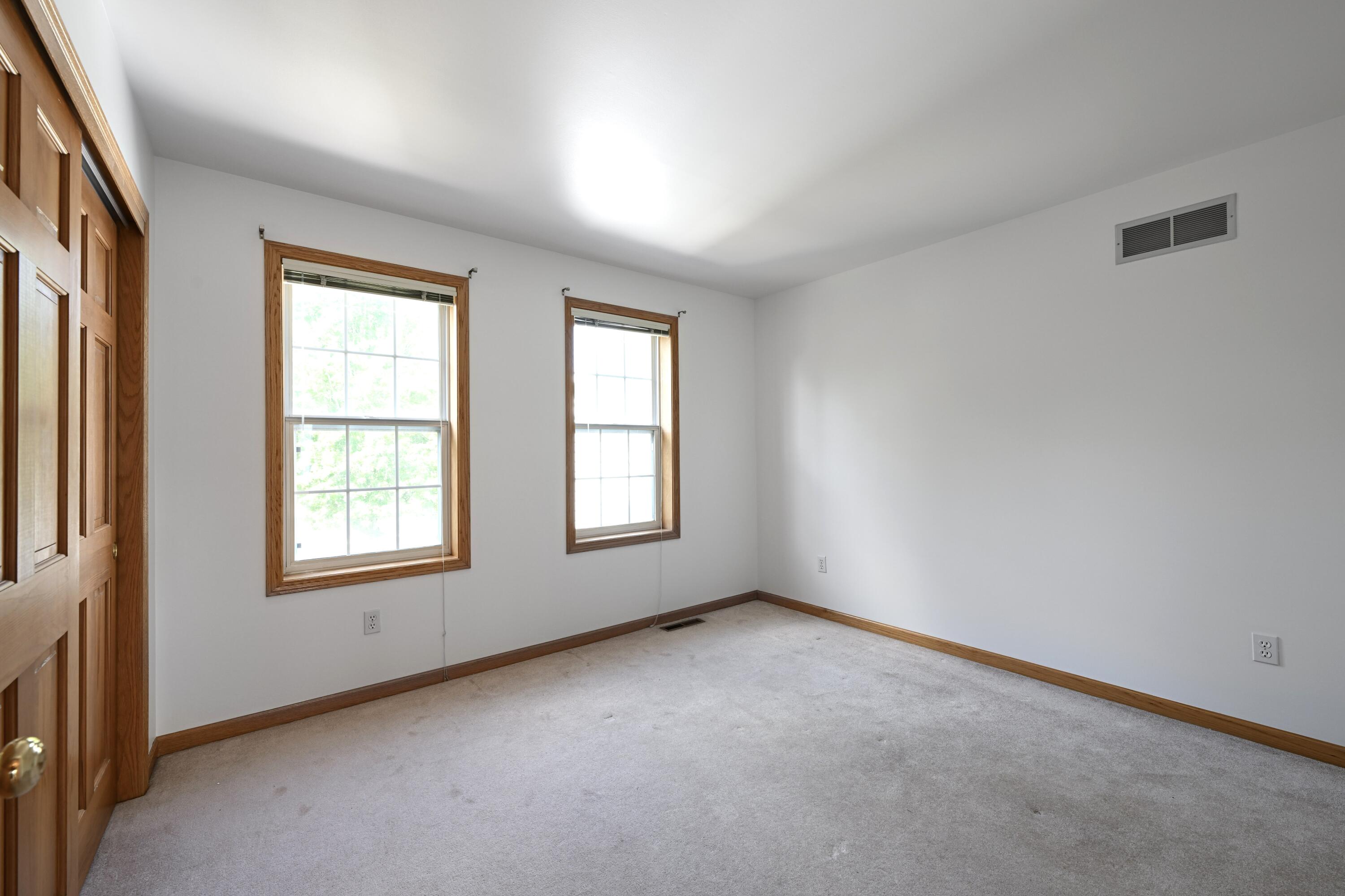 2409 Patrick Ln