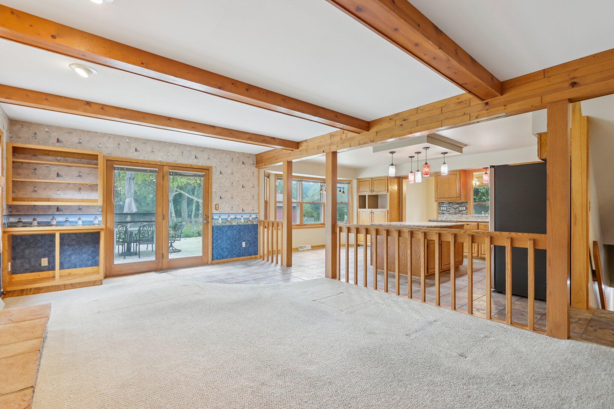 6539 Palmer Dr