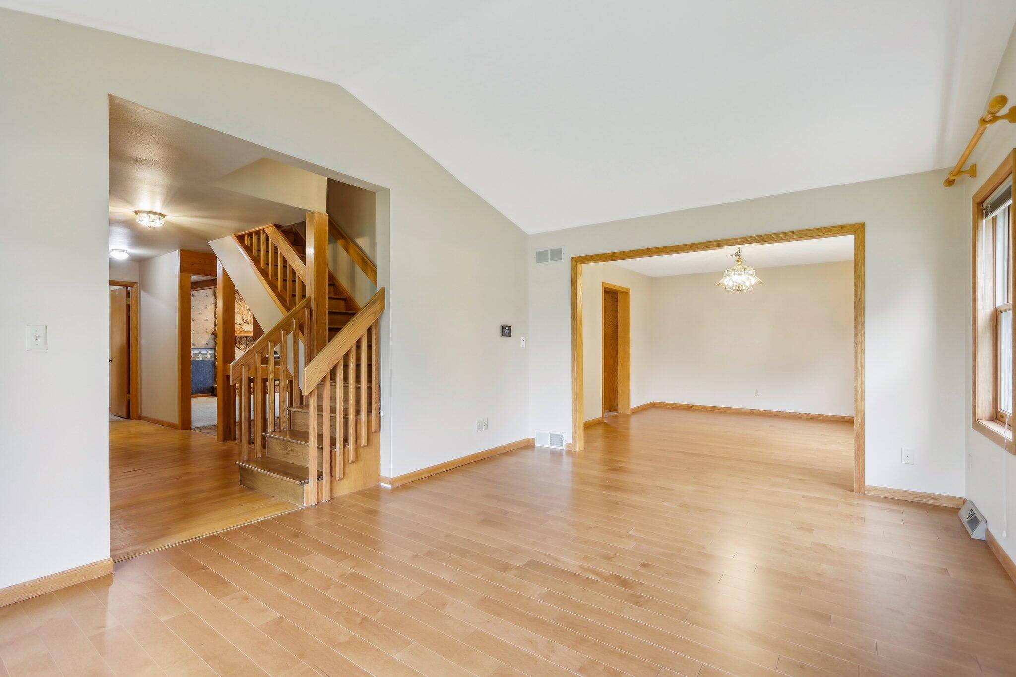6539 Palmer Dr