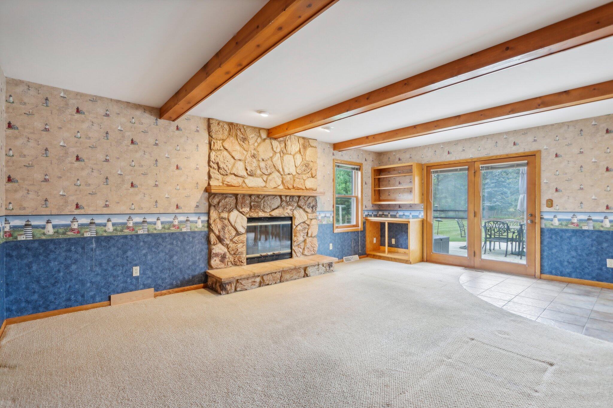6539 Palmer Dr