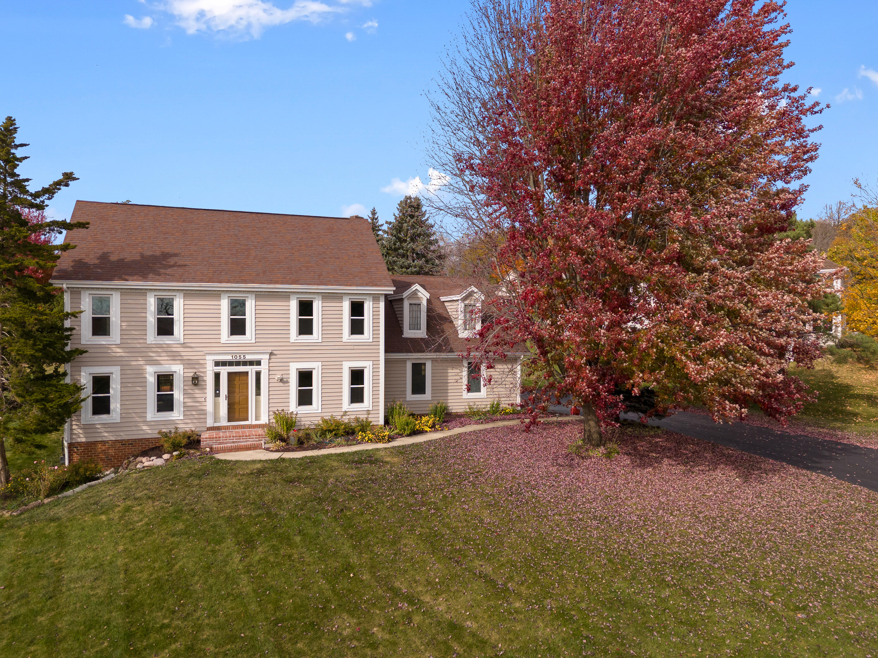 1055 Silver Mist Ct