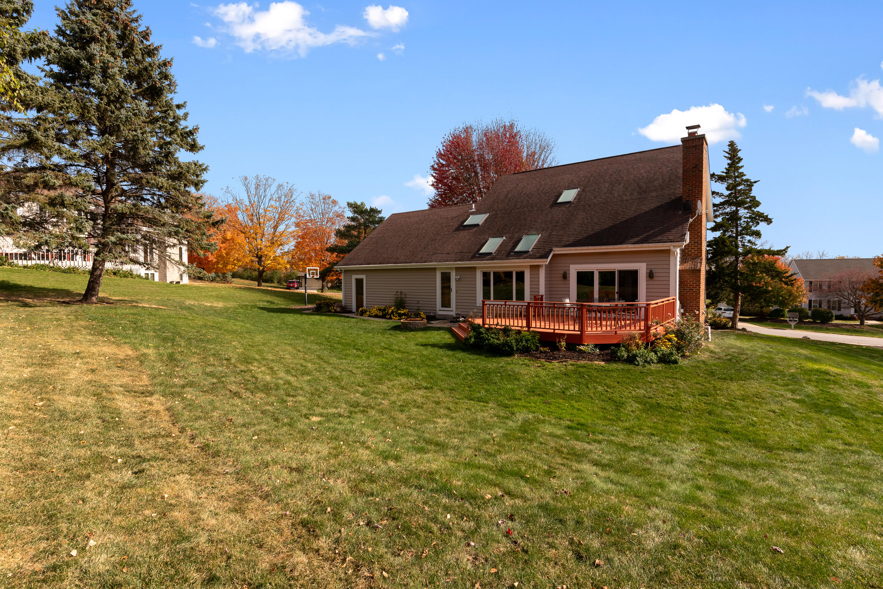 1055 Silver Mist Ct