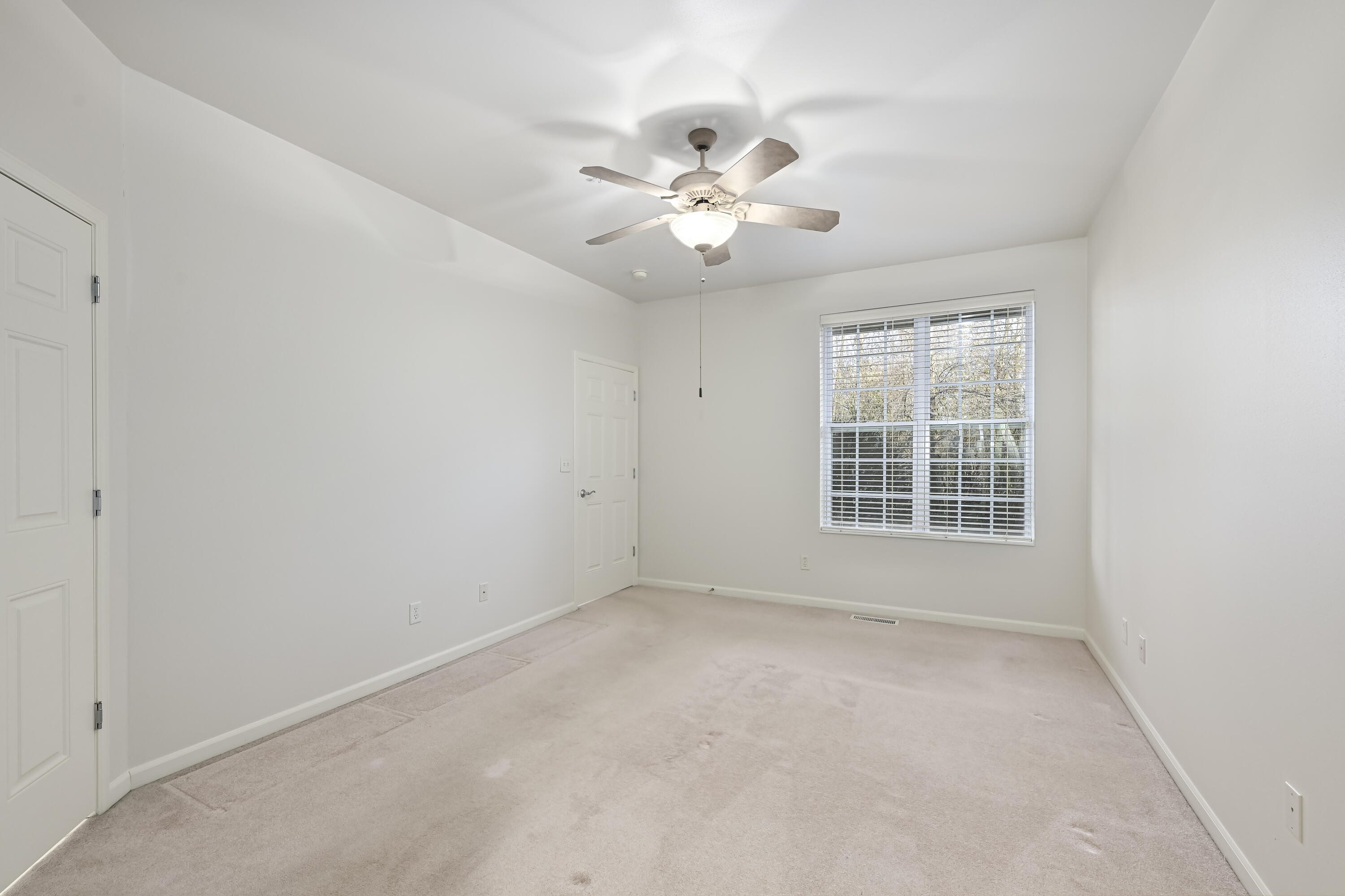 9121 W Elm Ct