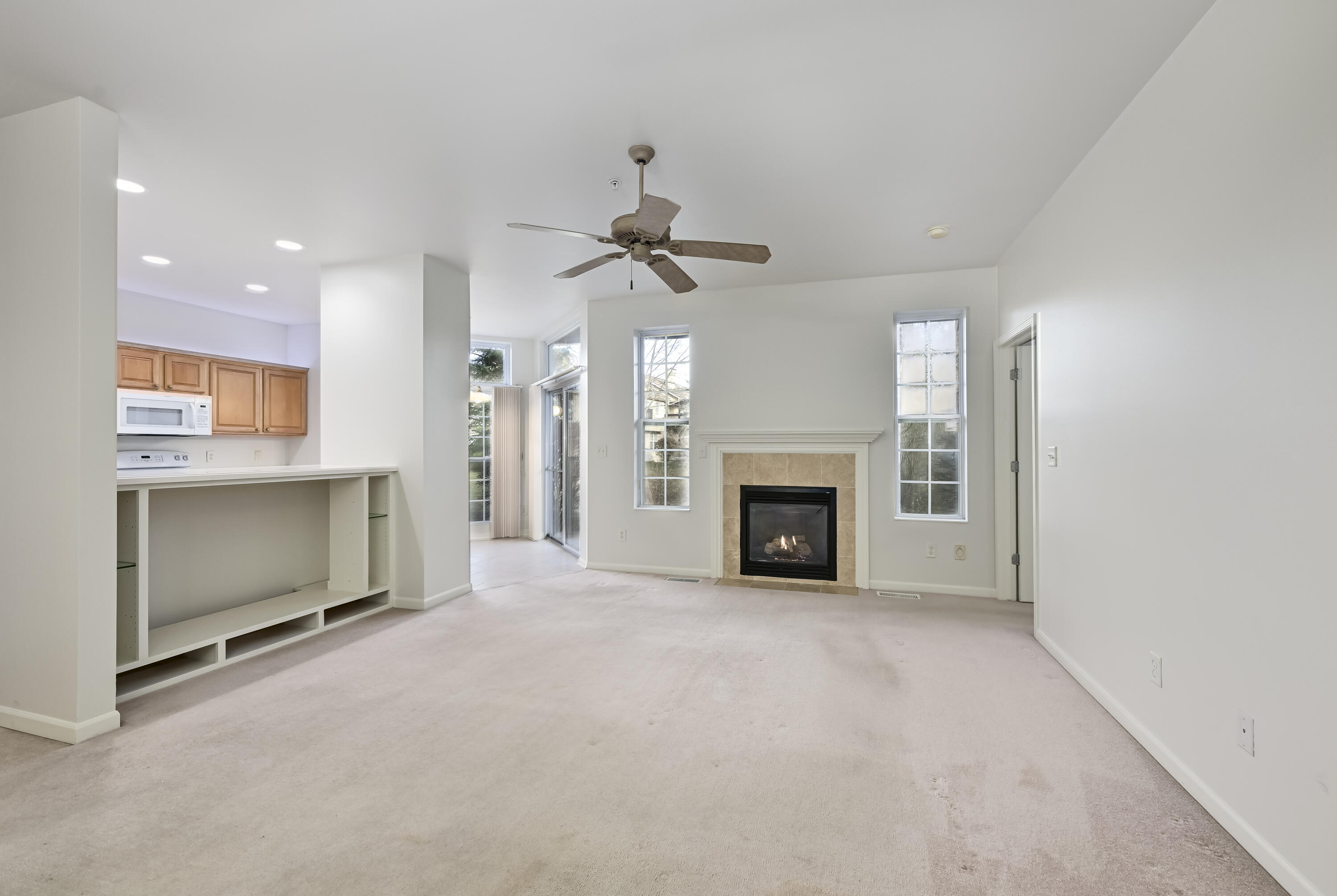 9121 W Elm Ct