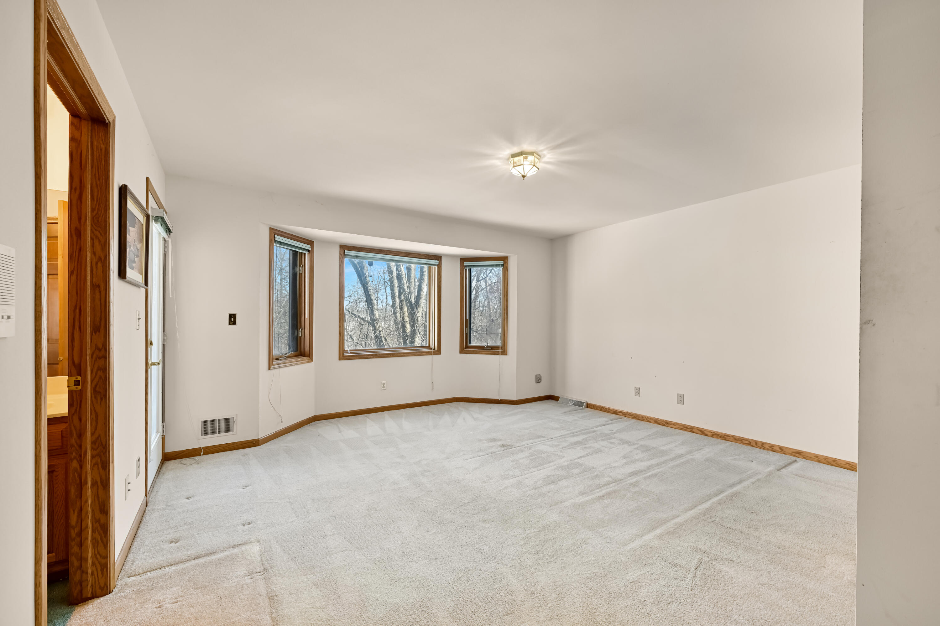 4414 Hideaway Holw