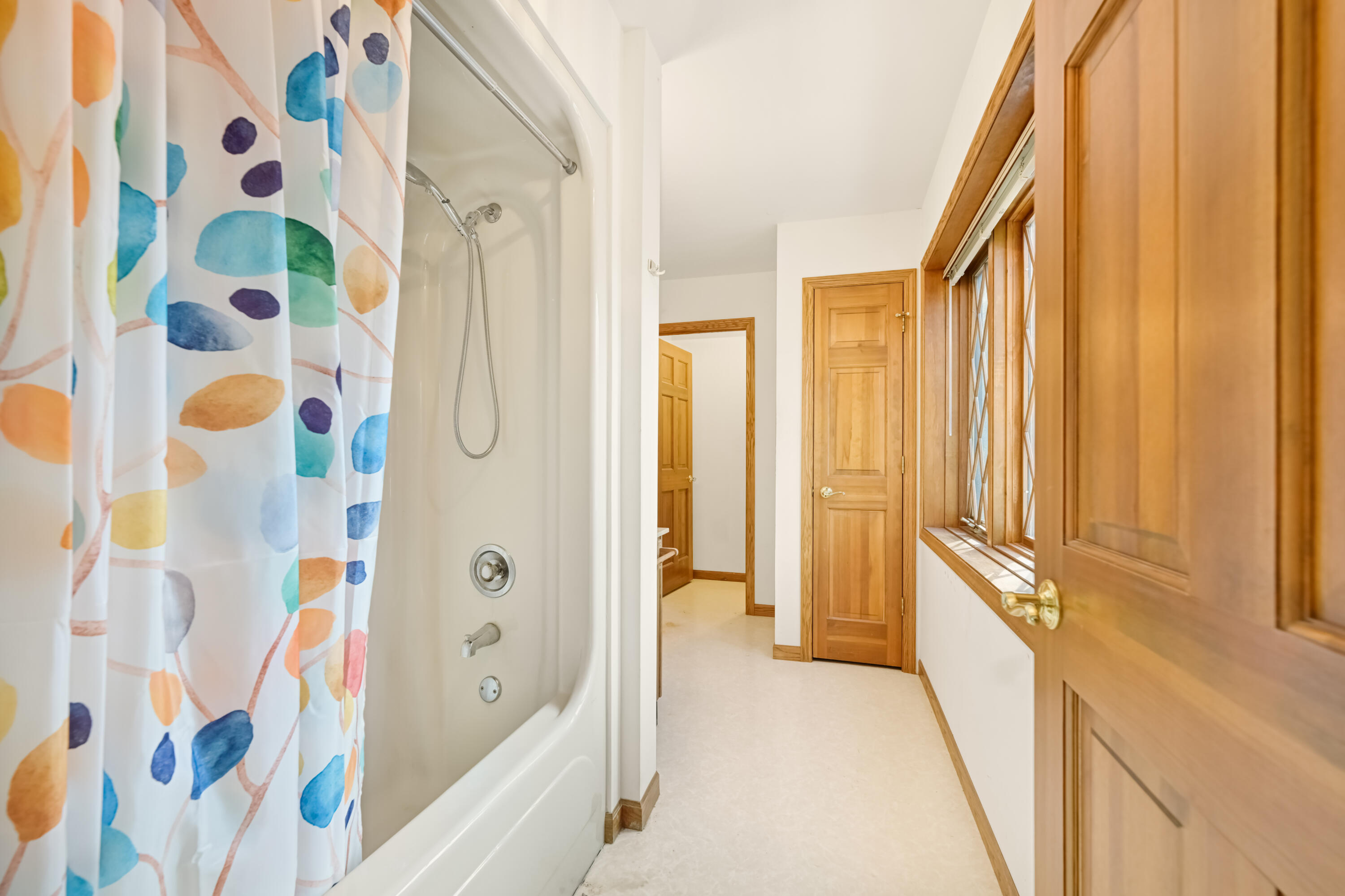 4414 Hideaway Holw