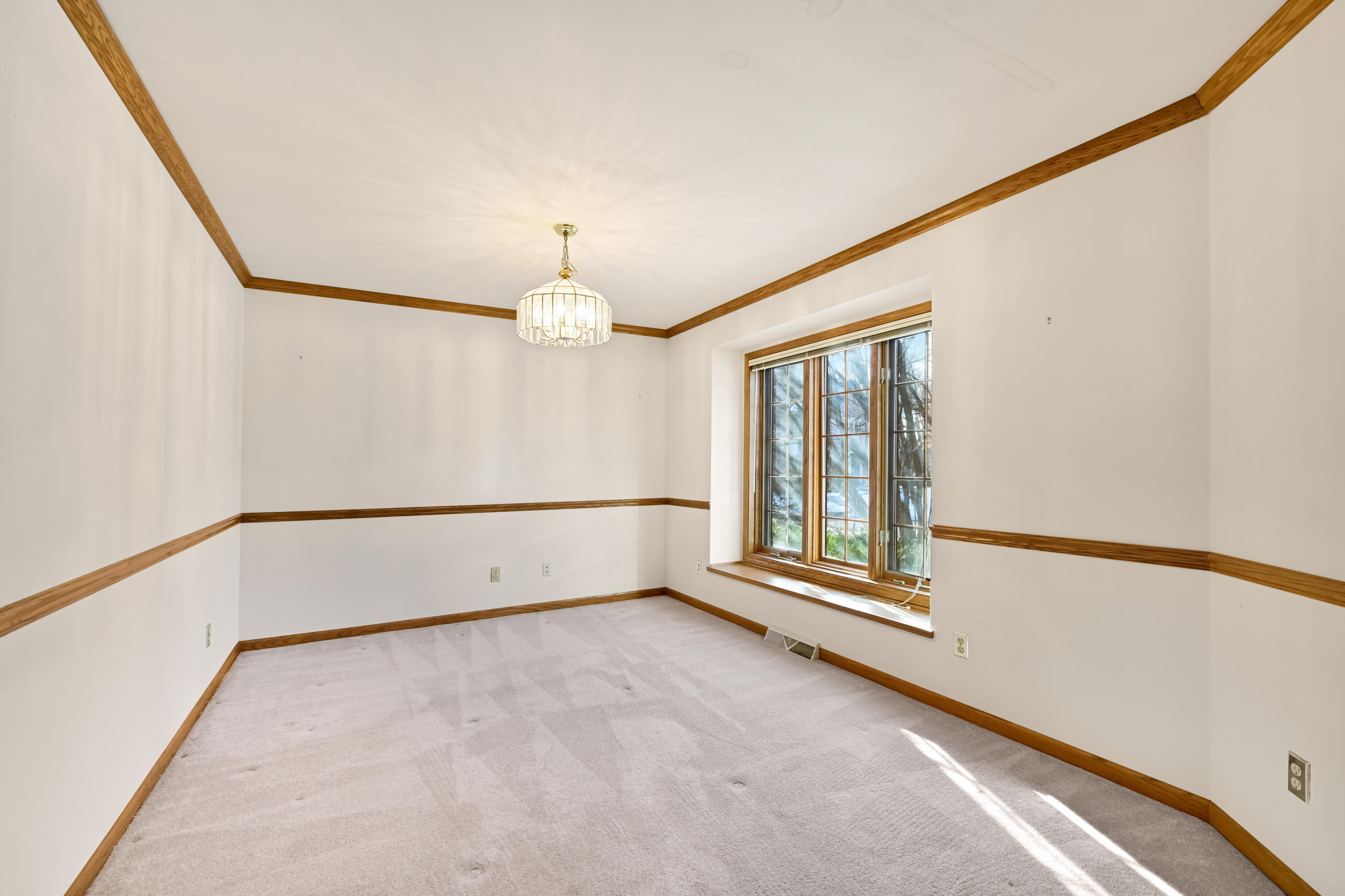 4414 Hideaway Holw