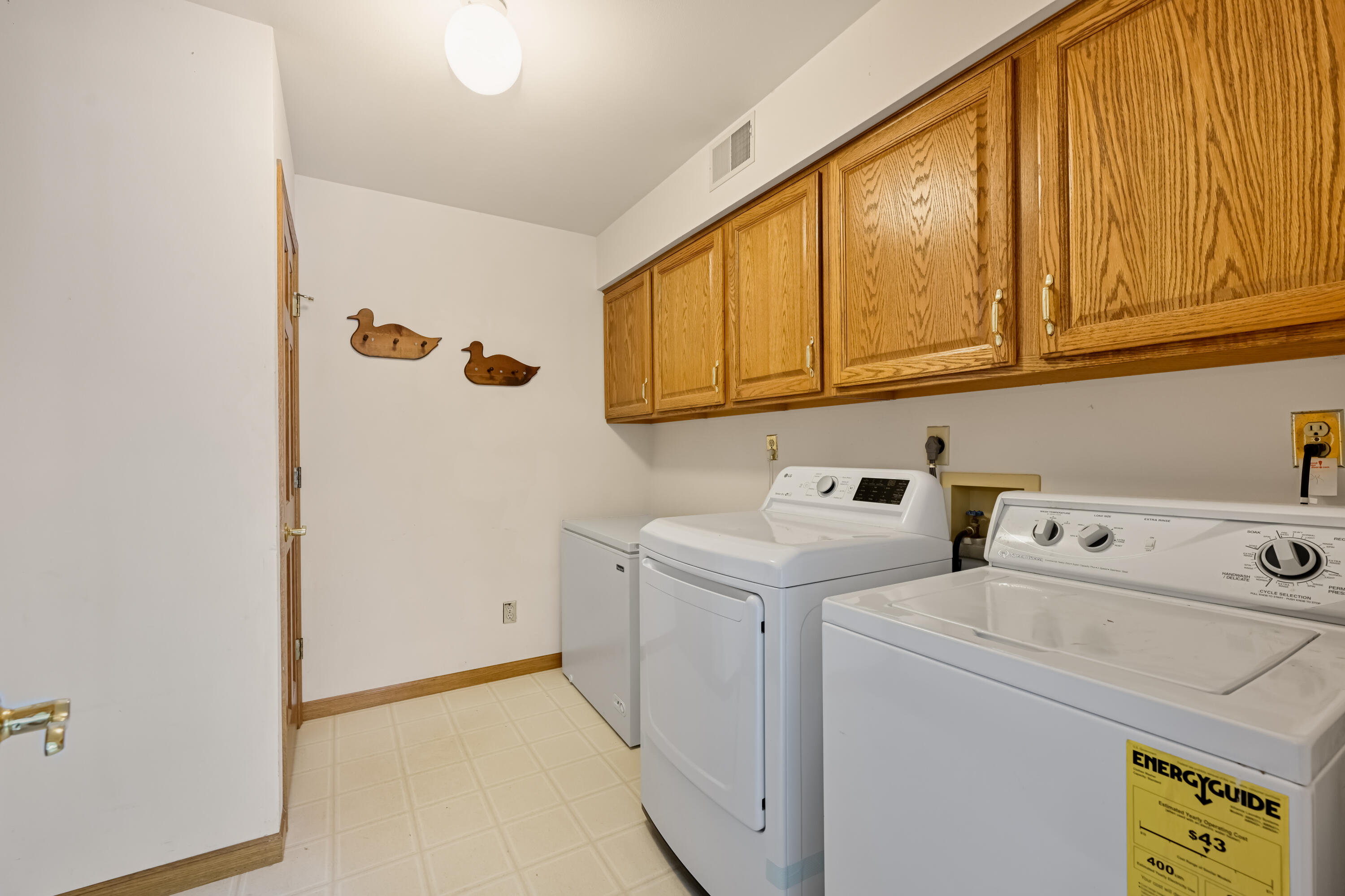 4414 Hideaway Holw