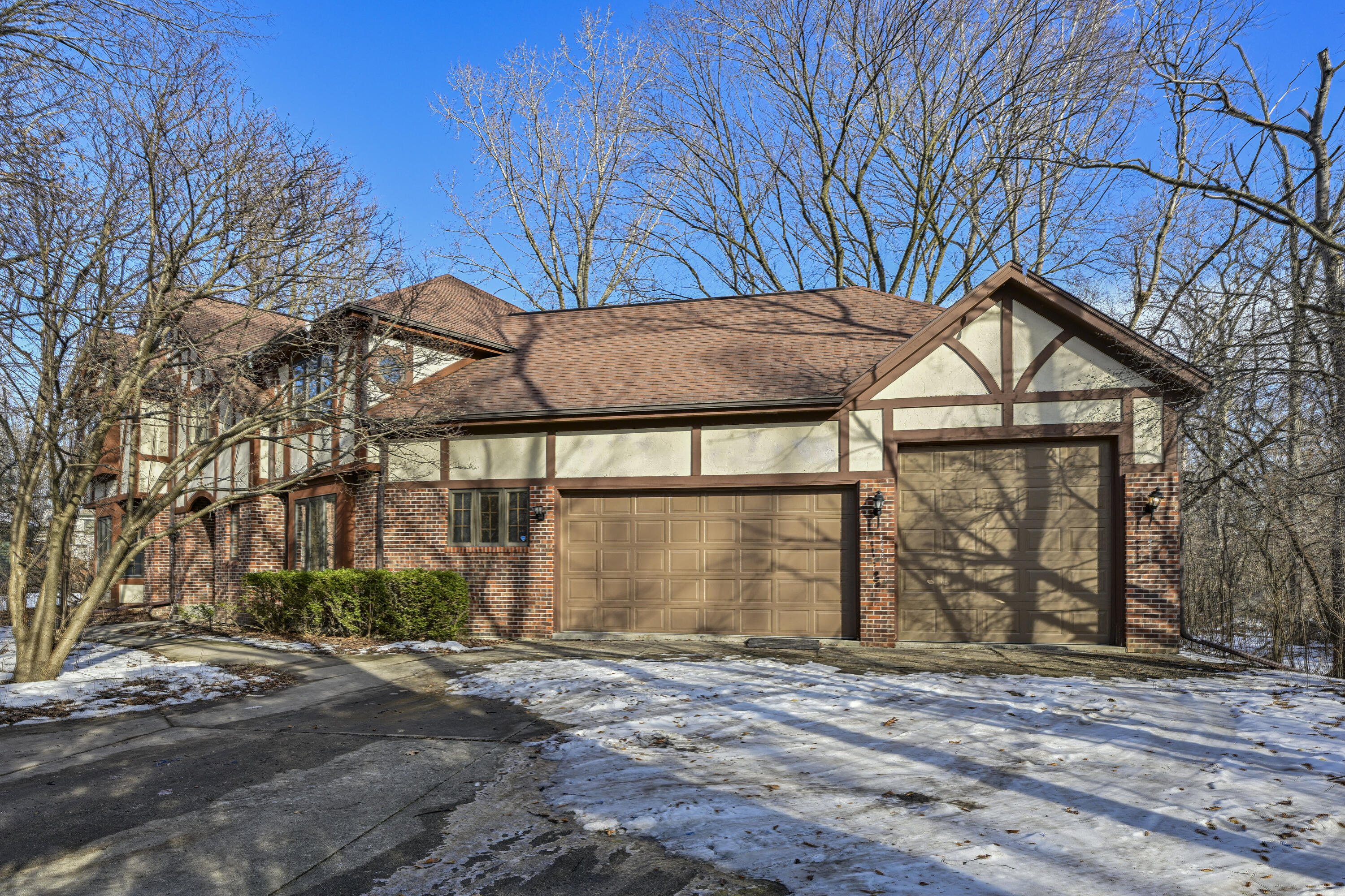 4414 Hideaway Holw