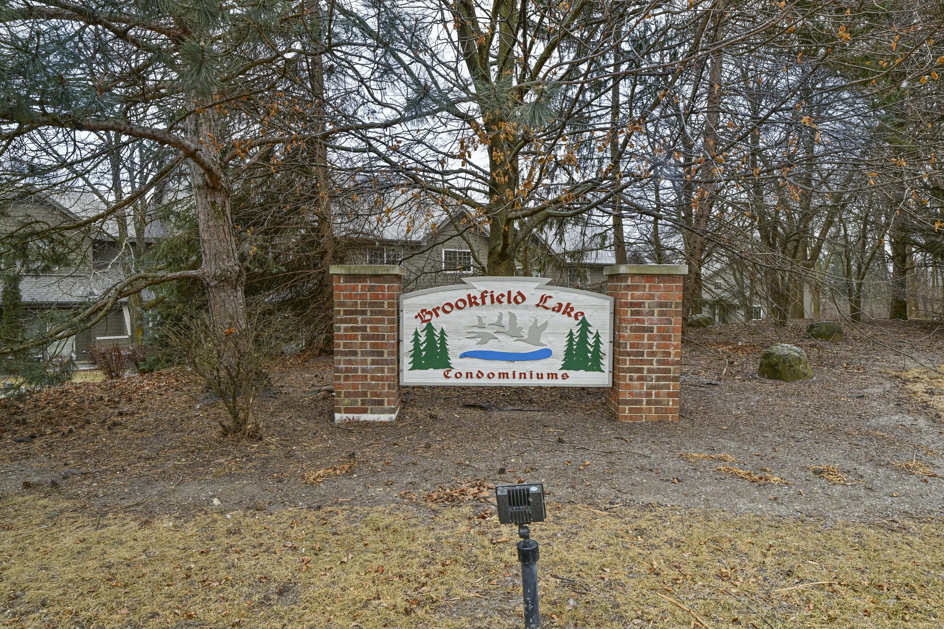 18500 Lake Dr