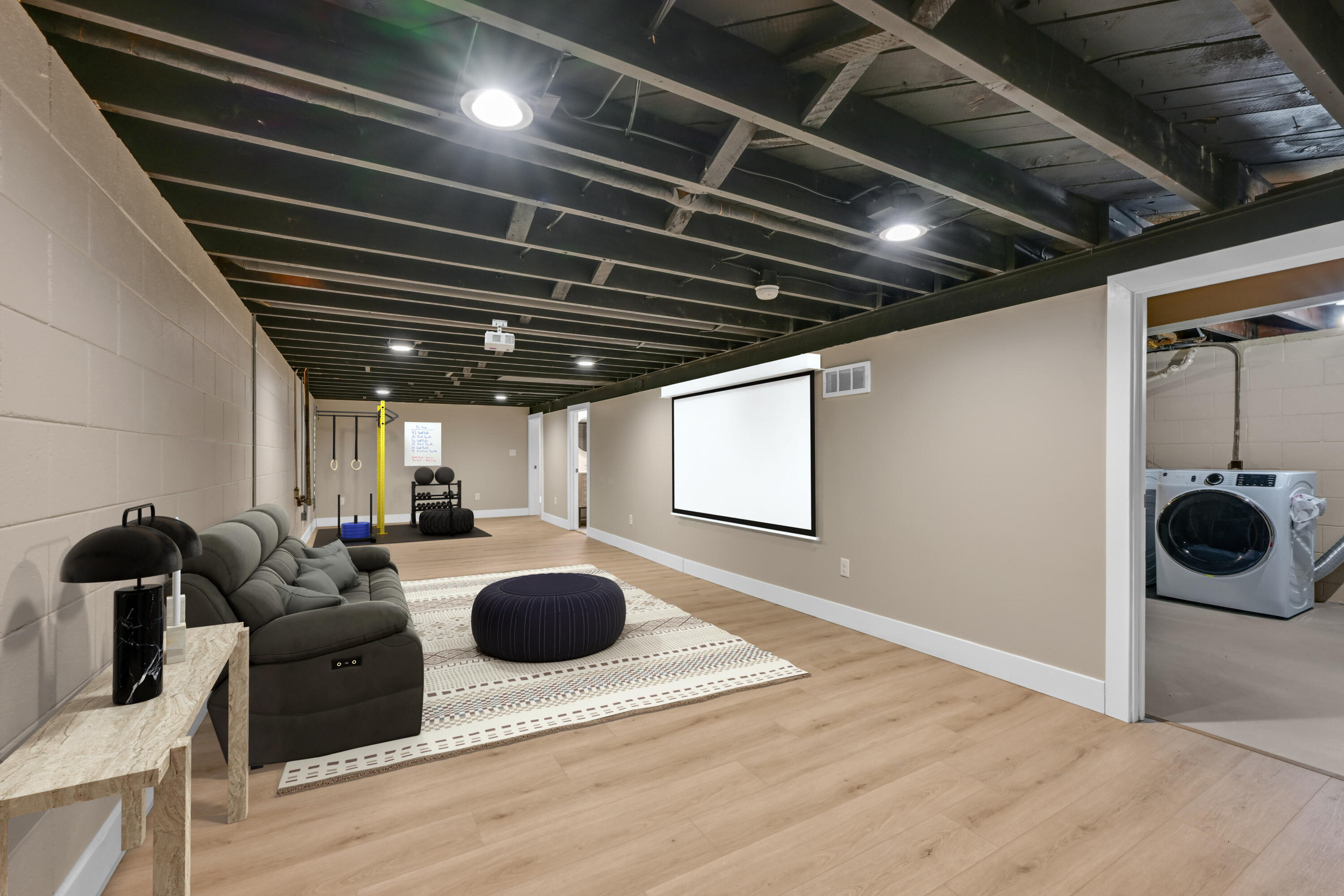 1095 Westbrooke Pkwy