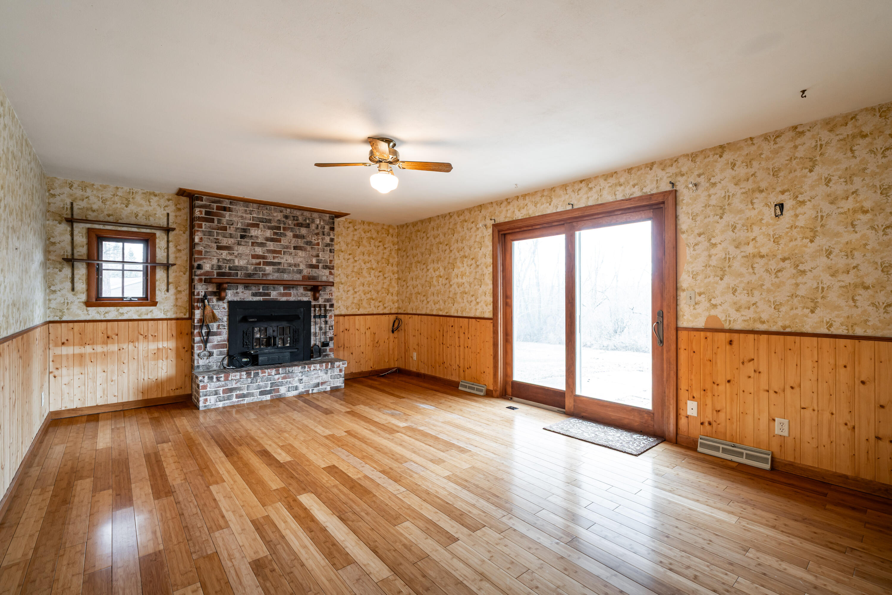 195 Clover Ln