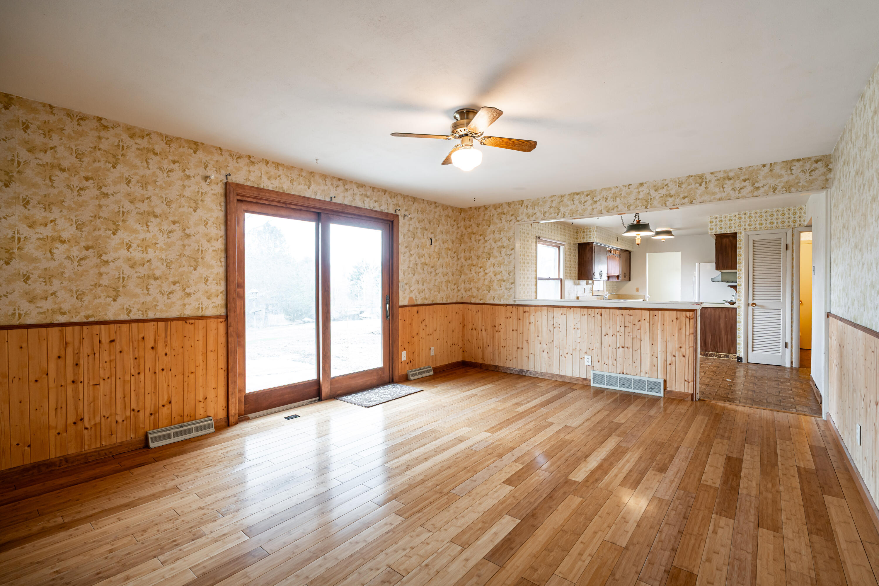 195 Clover Ln
