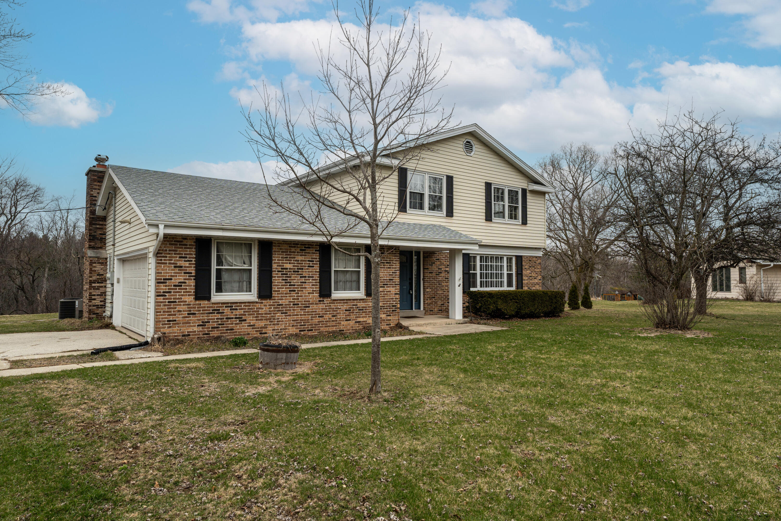 195 Clover Ln