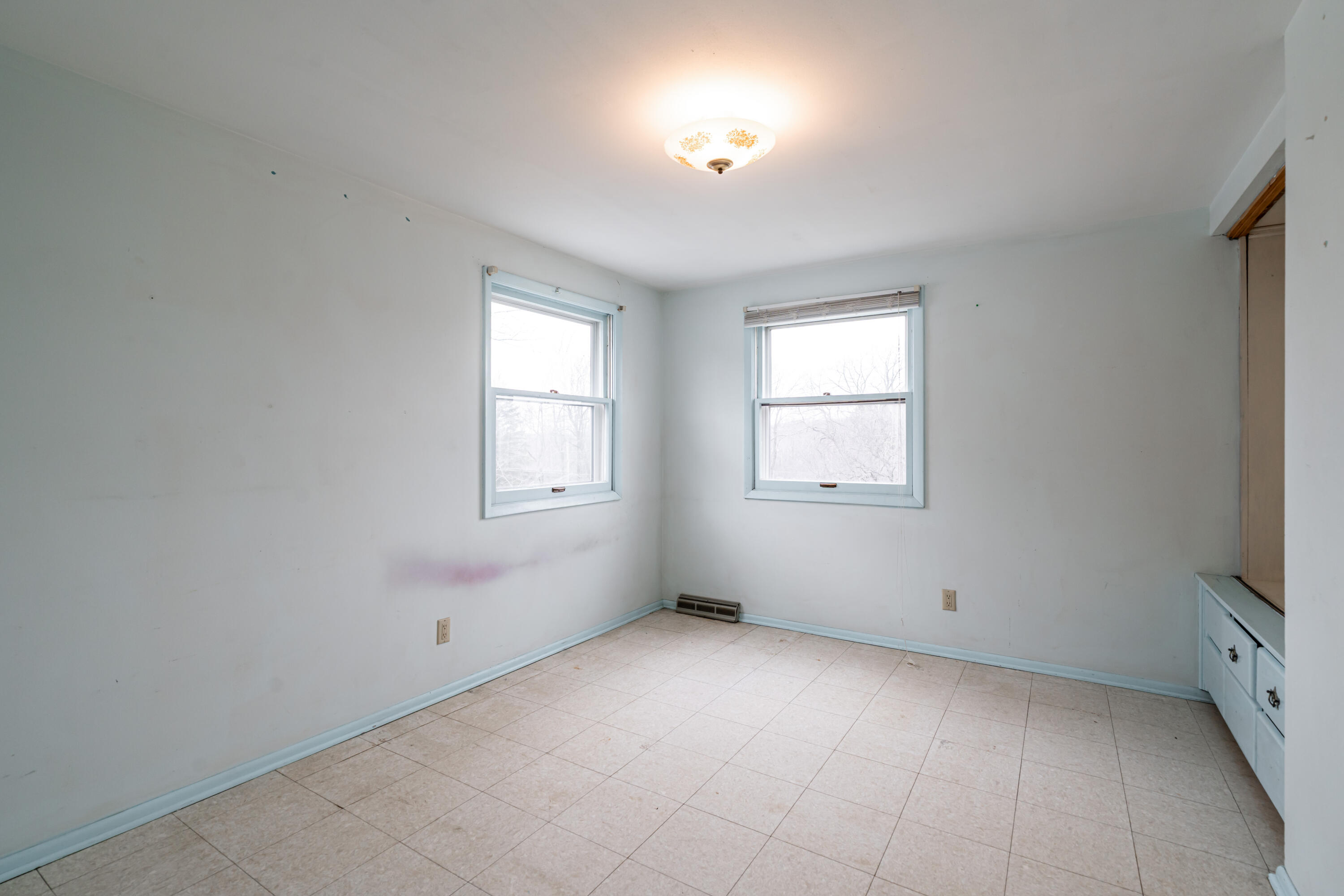 195 Clover Ln