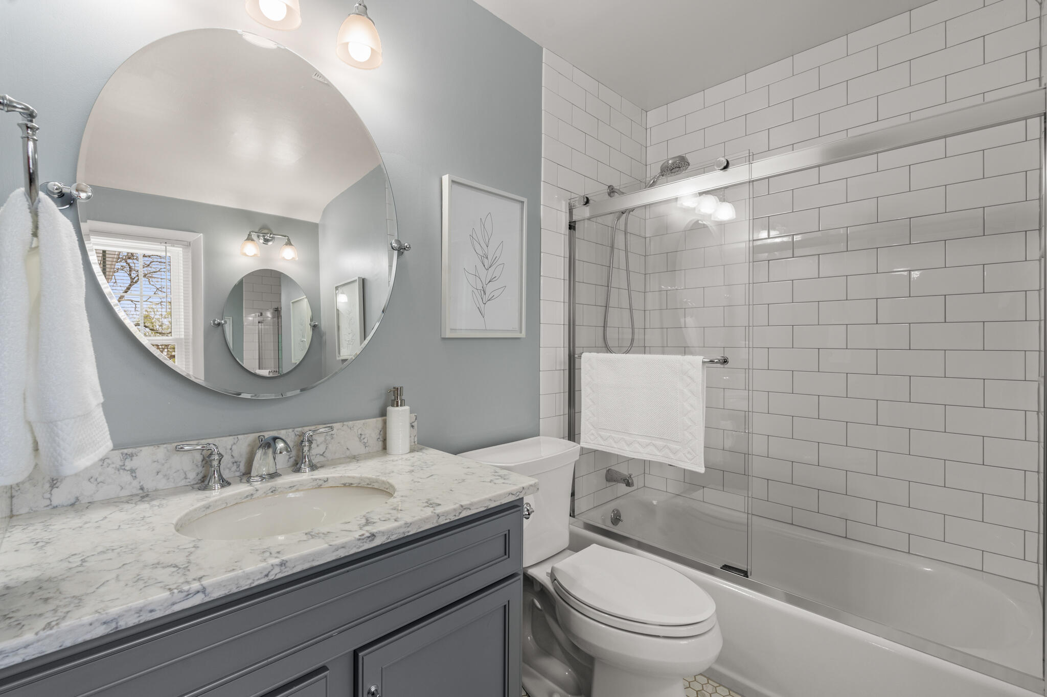 6437 Betsy Ross Pl
