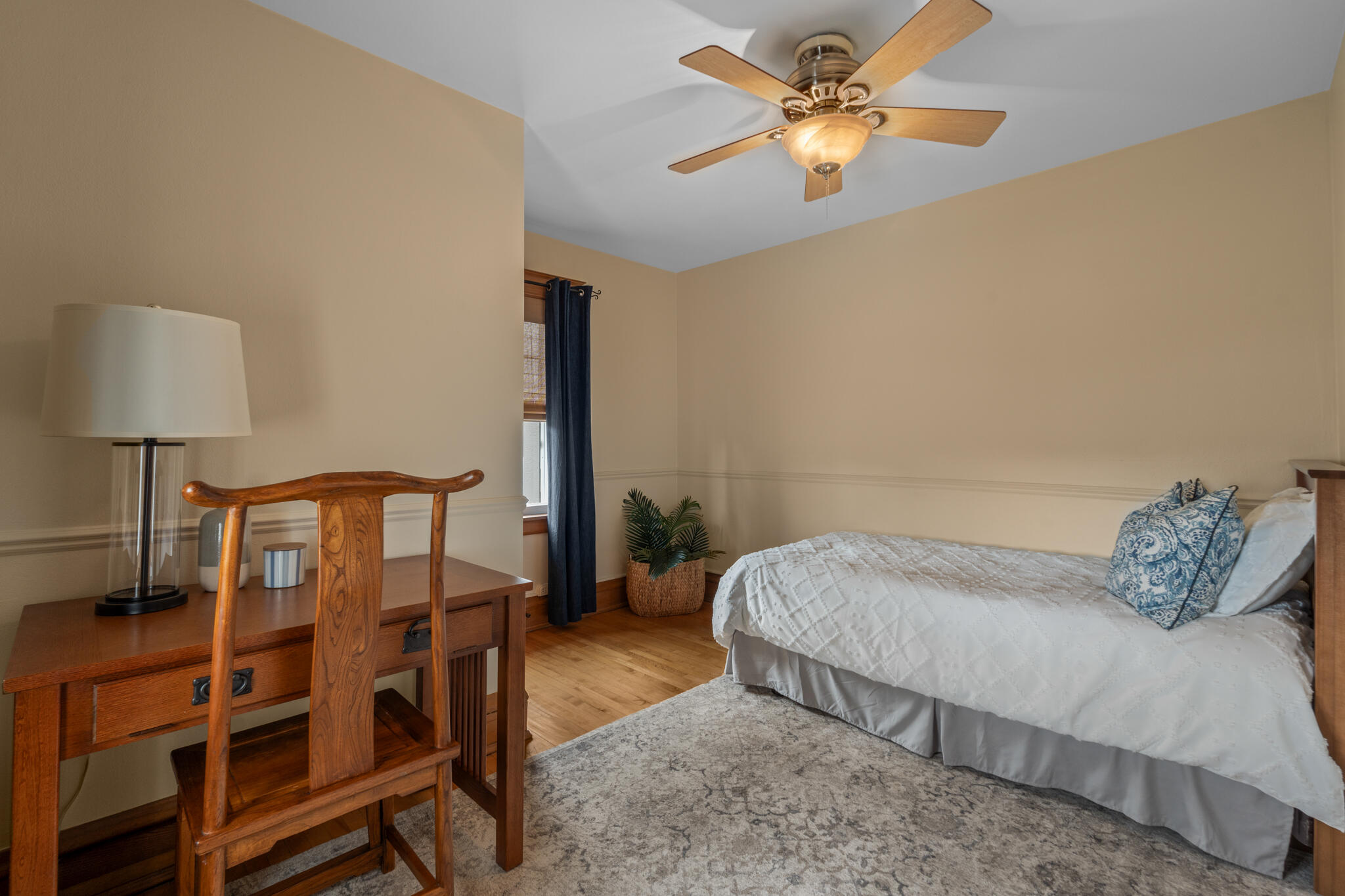 6437 Betsy Ross Pl