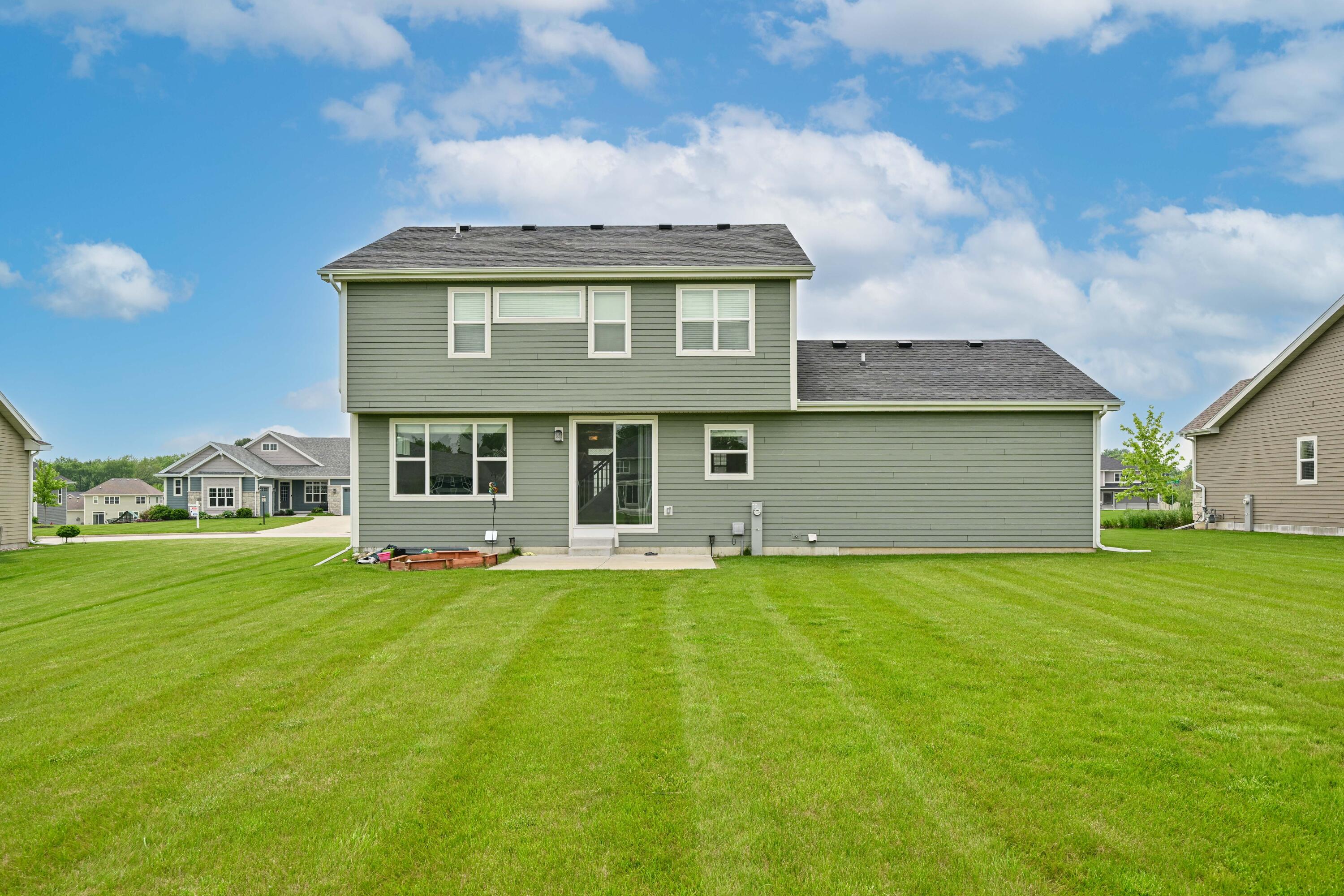 N61W21654 Masters Dr