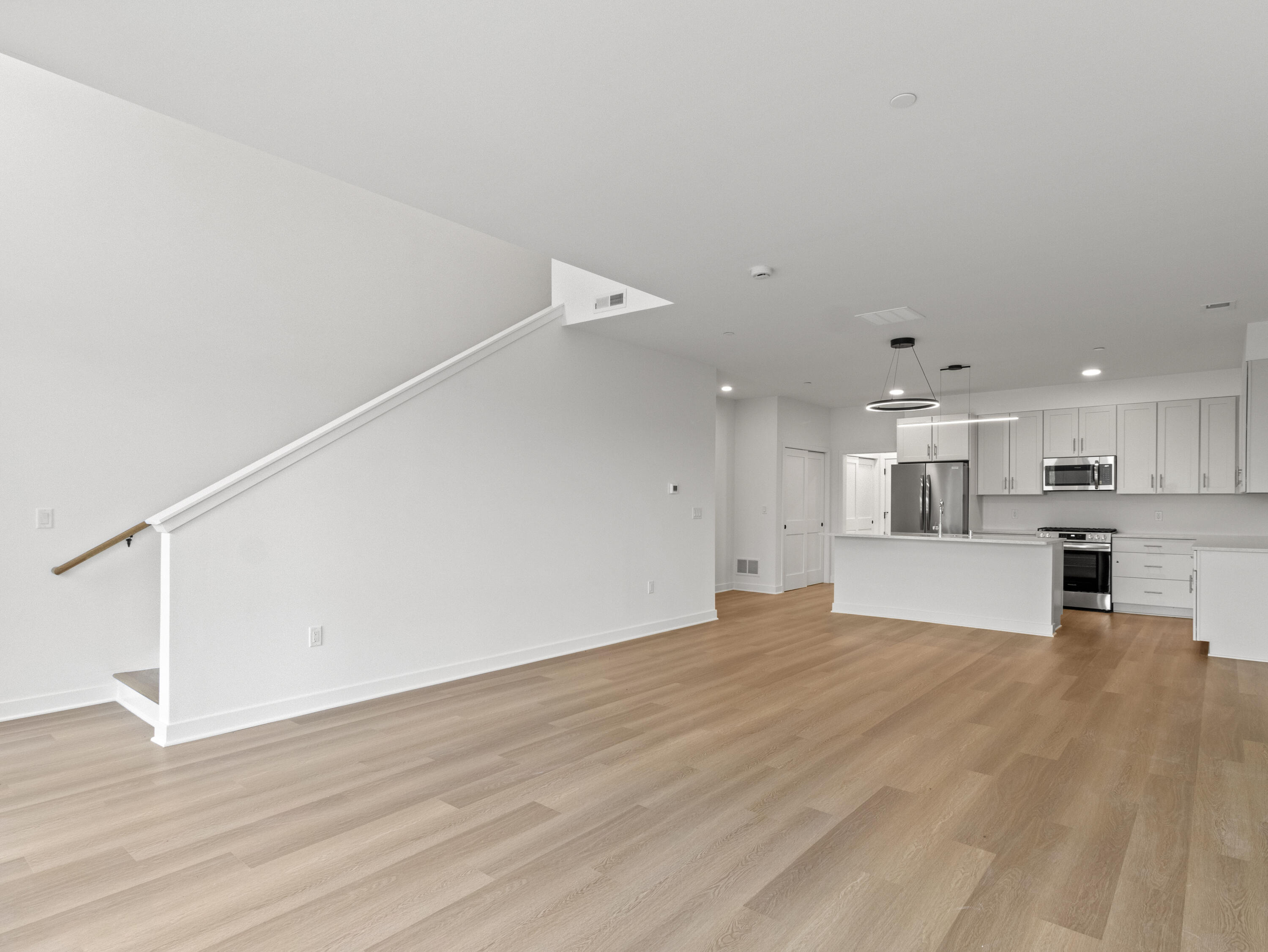 4163 E Hemlock Dr Unit: 106