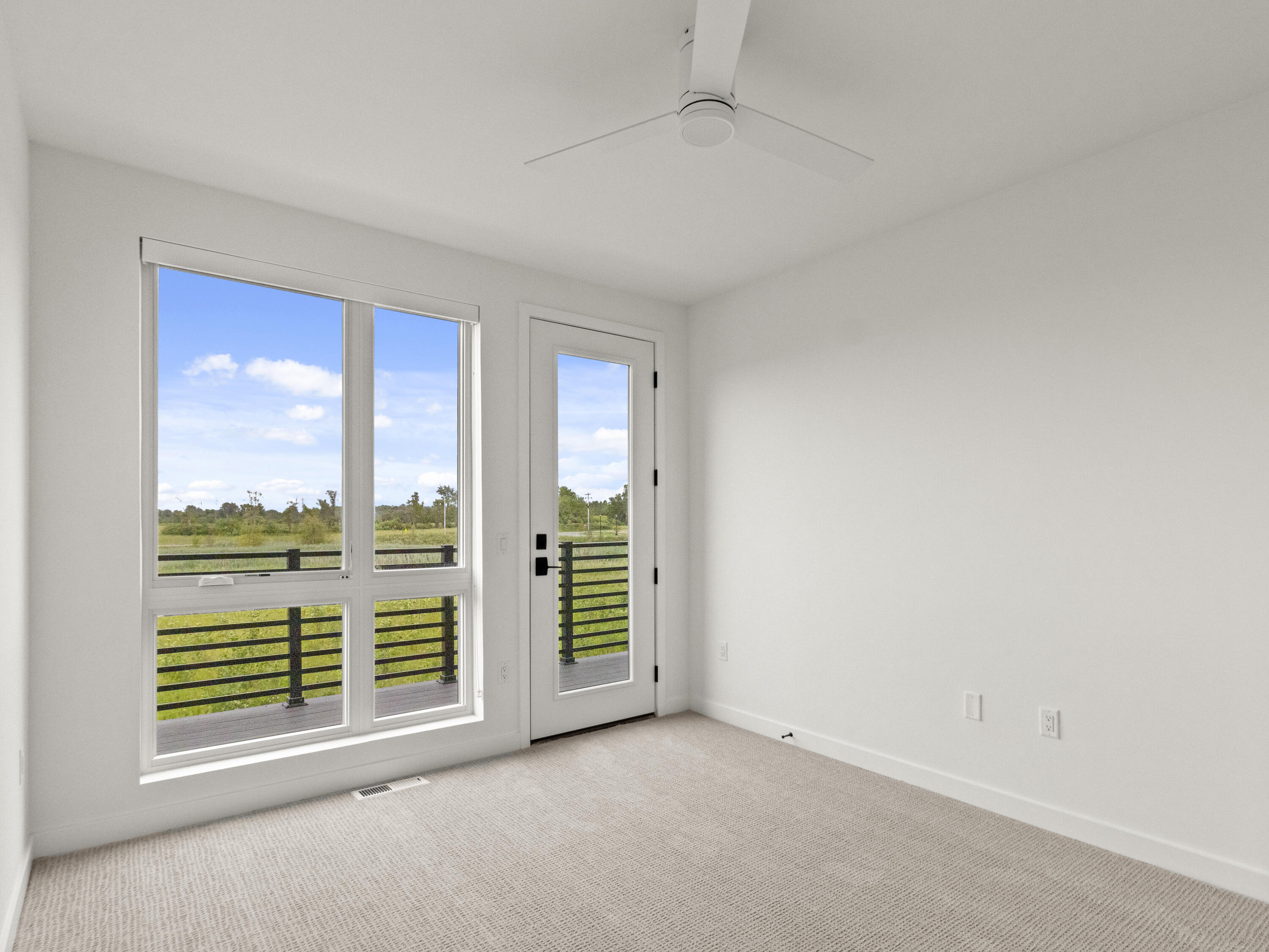 4163 E Hemlock Dr Unit: 106