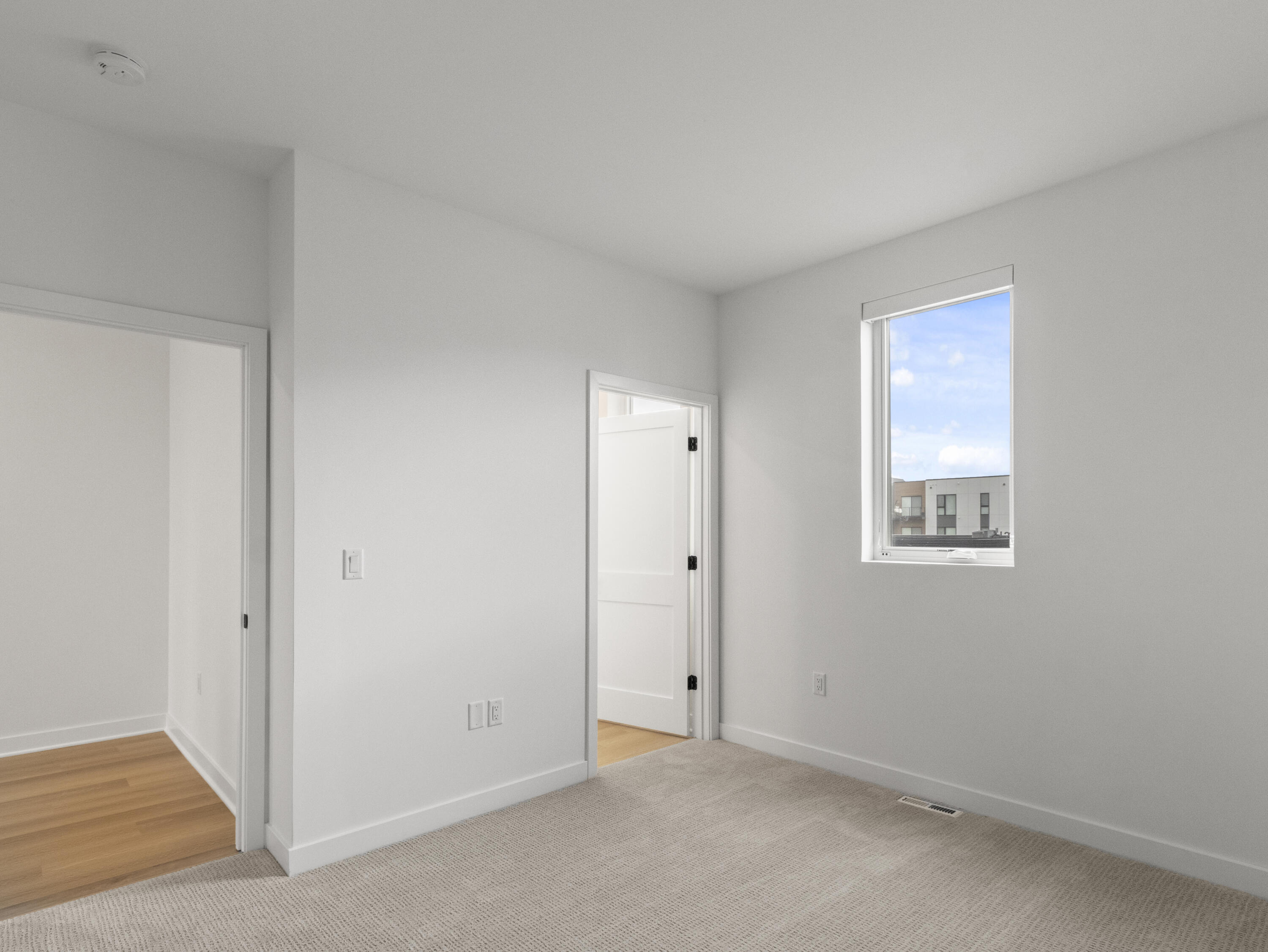 4163 E Hemlock Dr Unit: 106