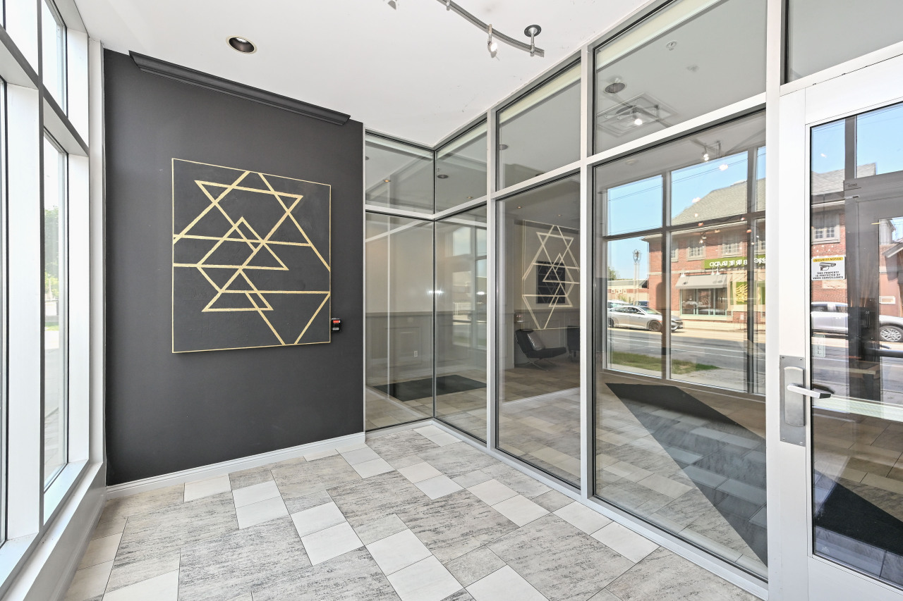 601 E Ogden Ave Unit: 408