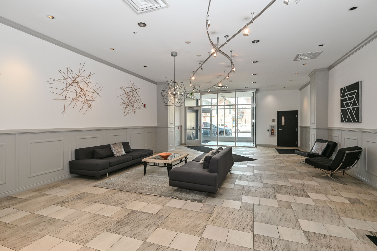 601 E Ogden Ave Unit: 408