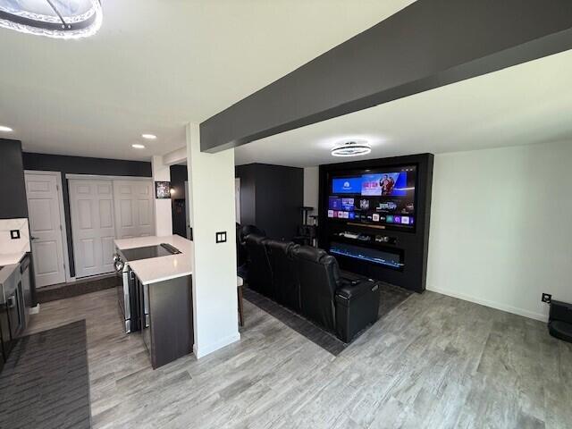 300 Foxwood Dr Unit: 125