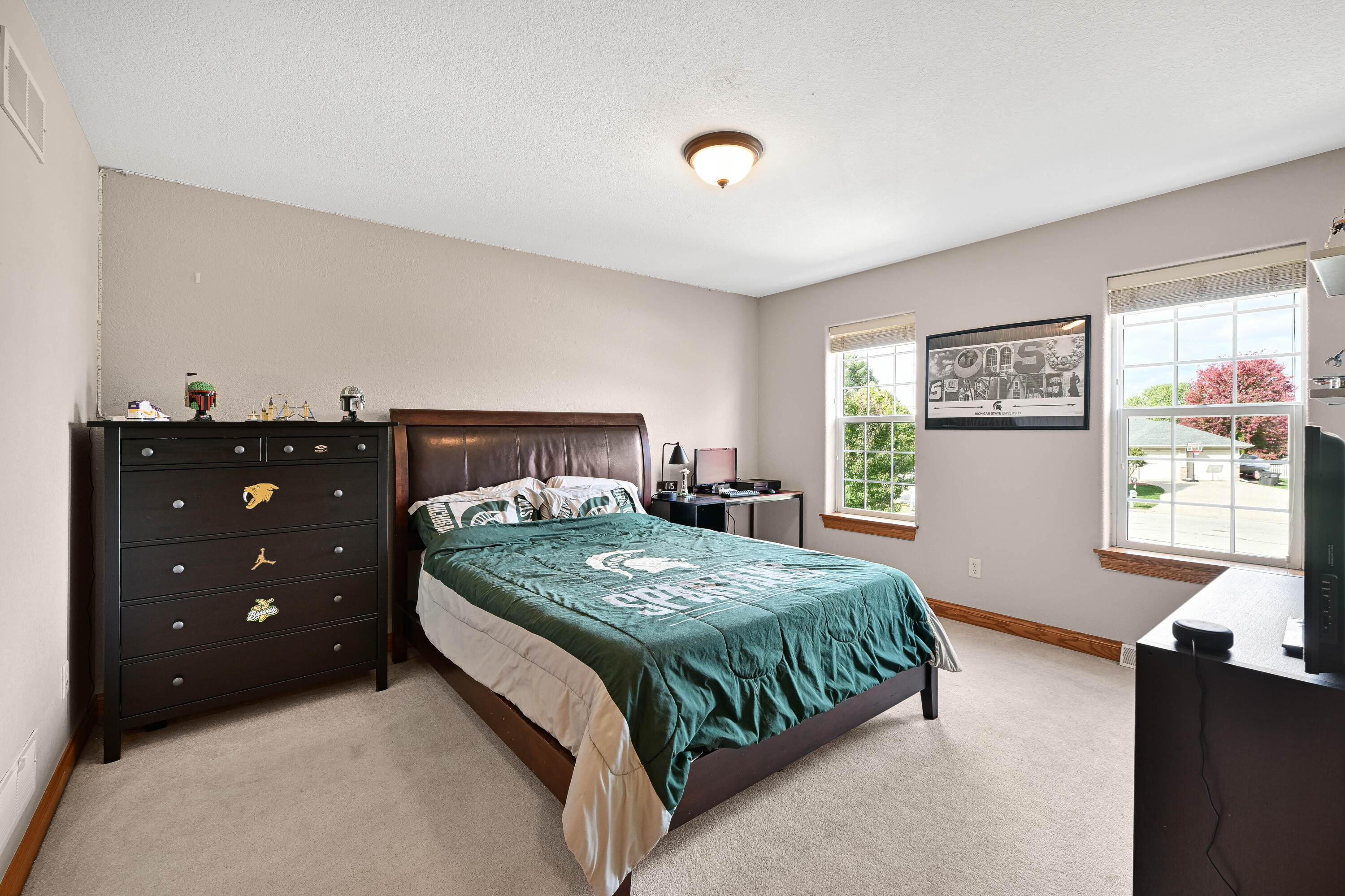 8851 W Silverwood Ct