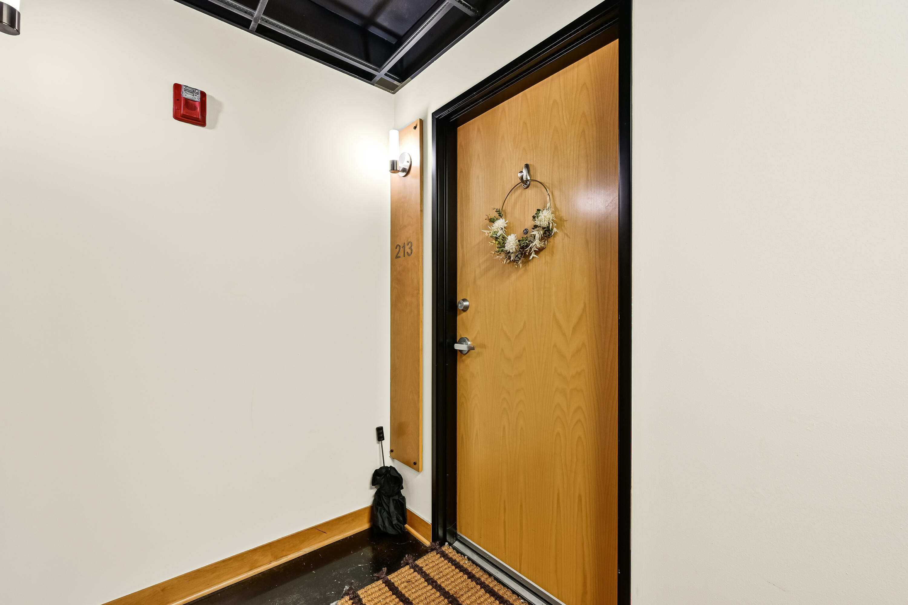 102 N Water St Unit: 213