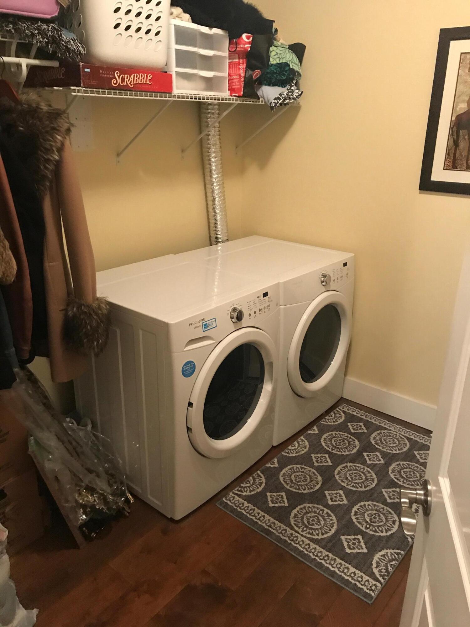 102 N Water St Unit: 213