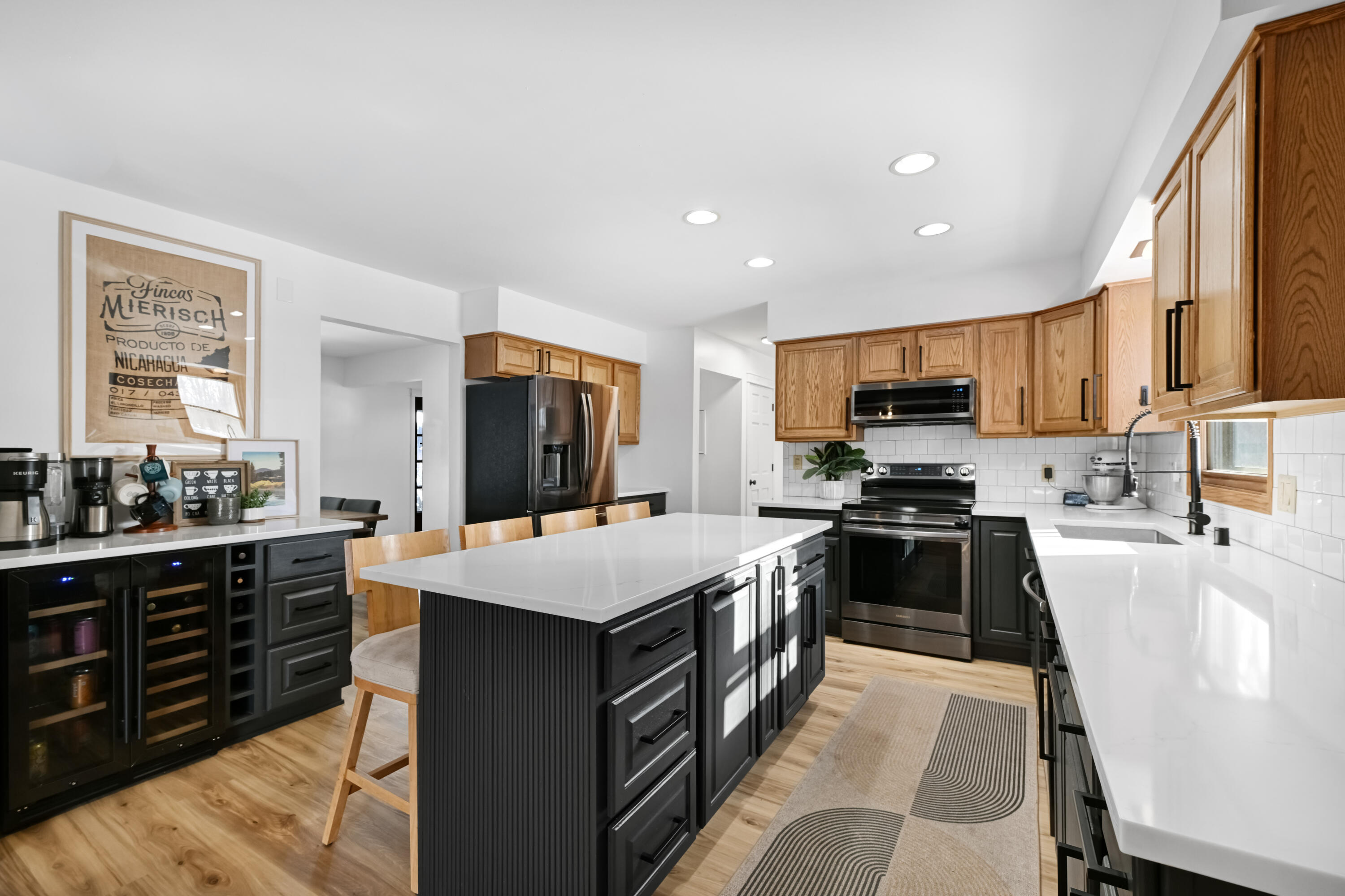 S57W22661 Woodside Ct