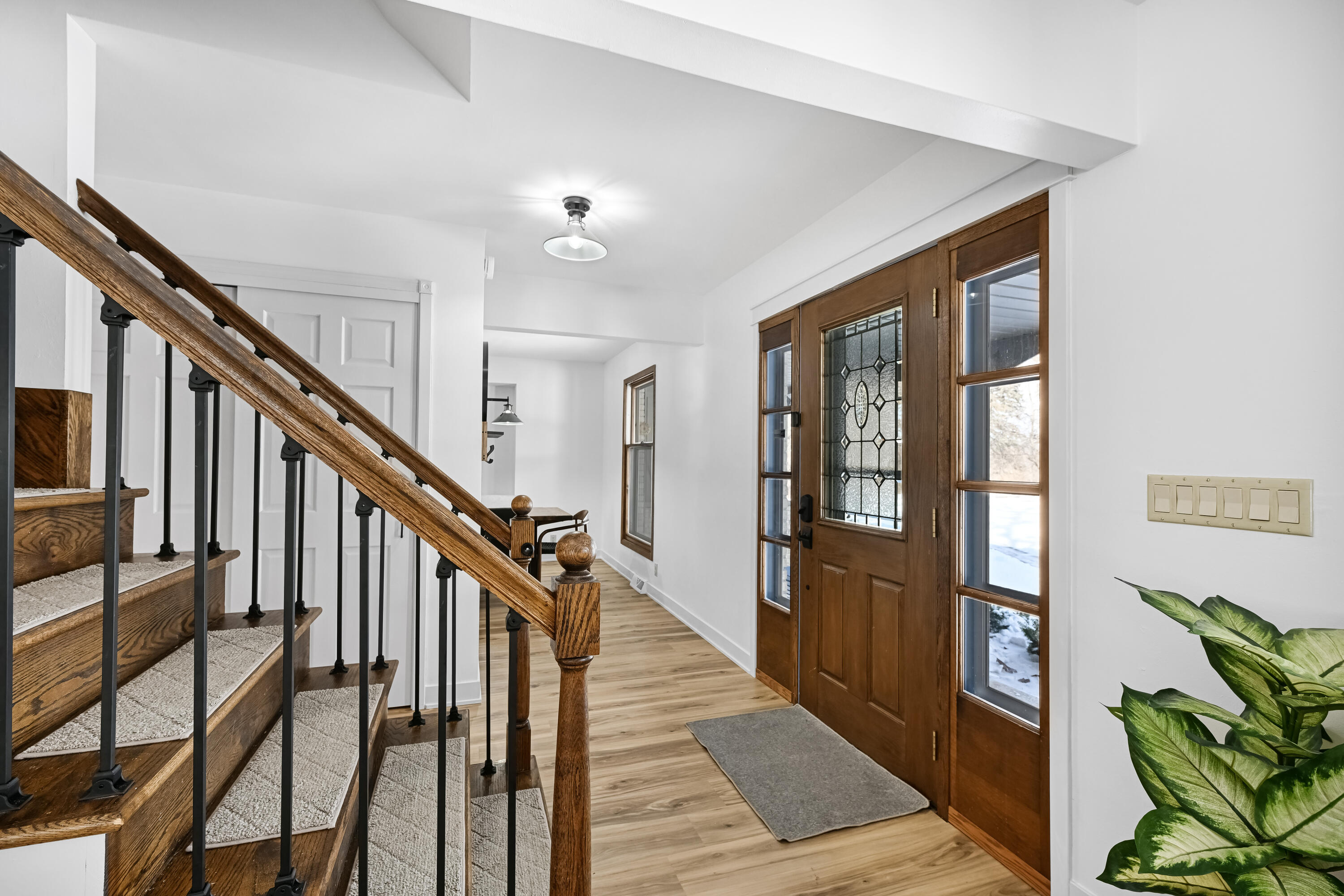 S57W22661 Woodside Ct