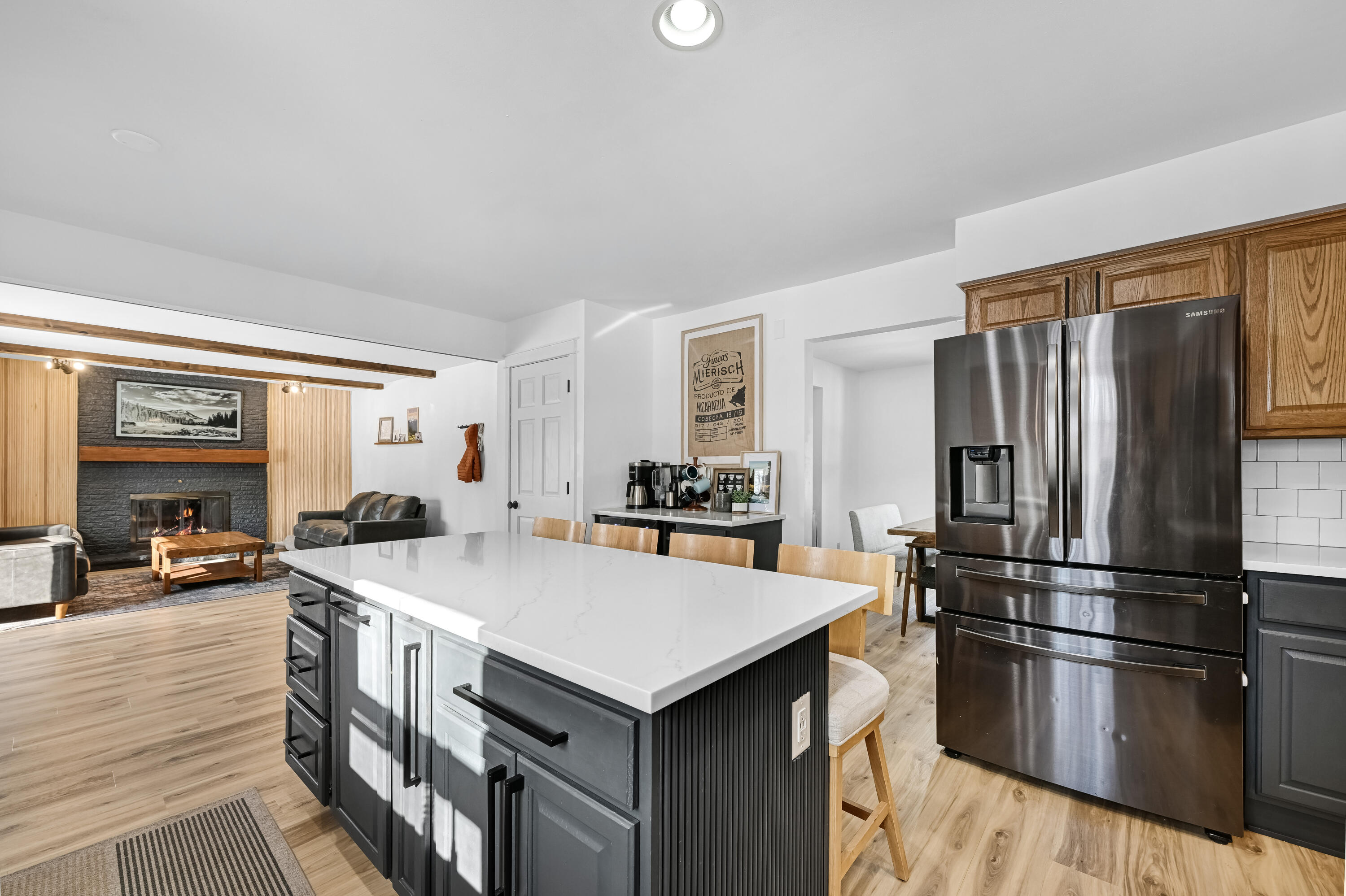 S57W22661 Woodside Ct