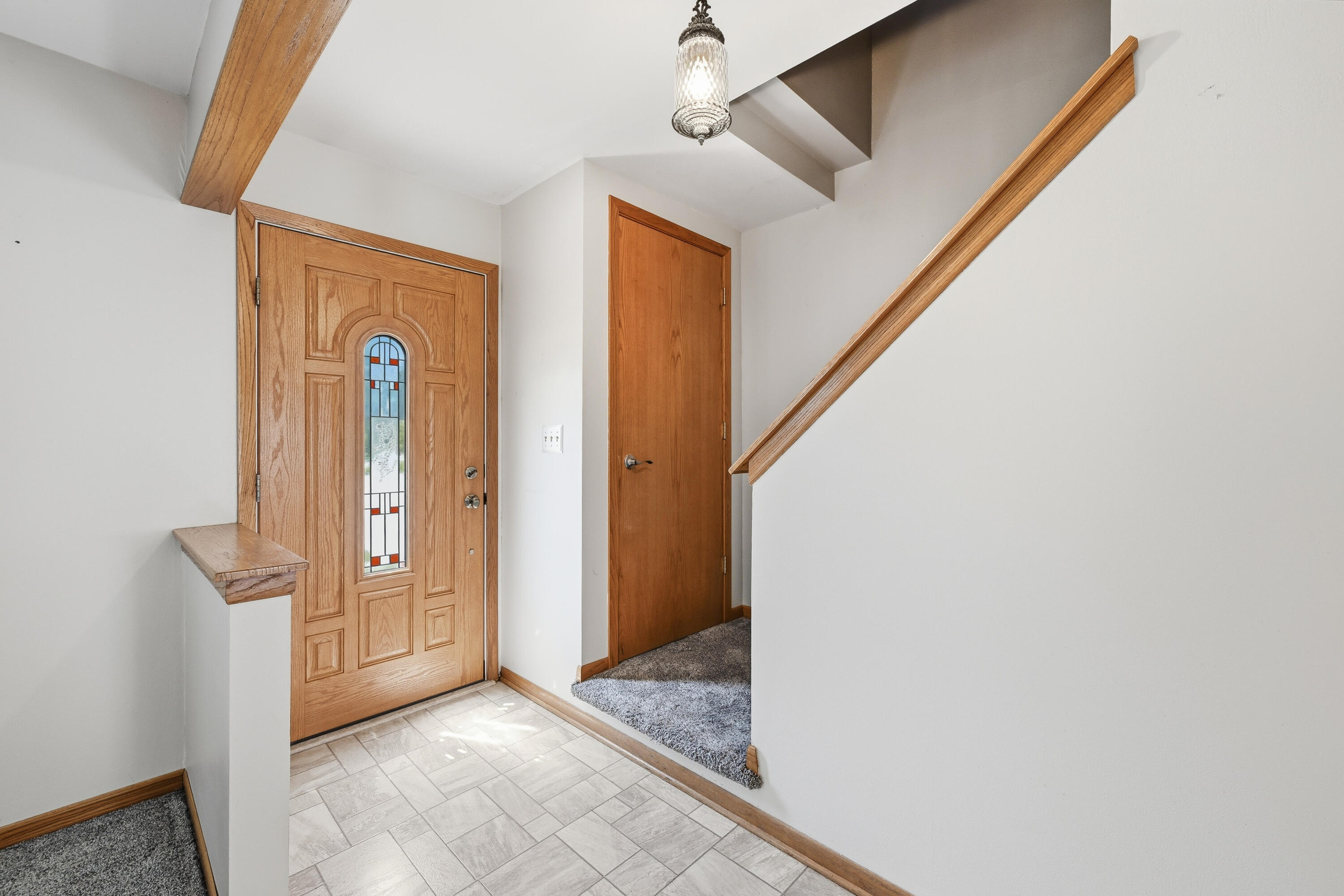 1616 Clark Ct