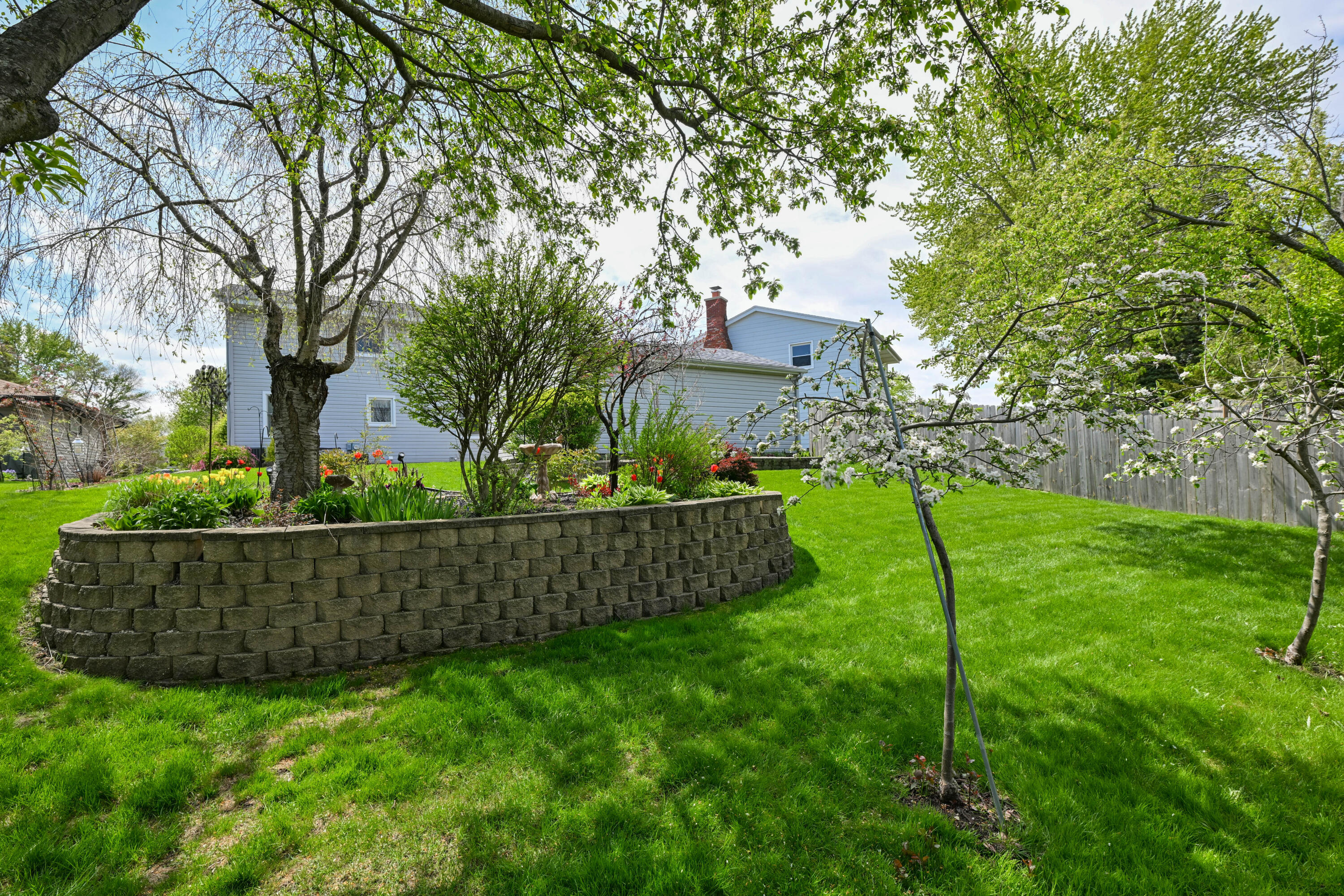 1616 Clark Ct