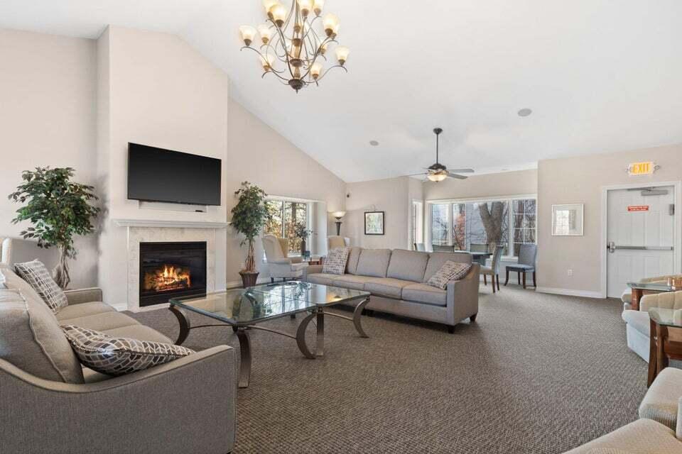 6195 Walnut Ln, 66
