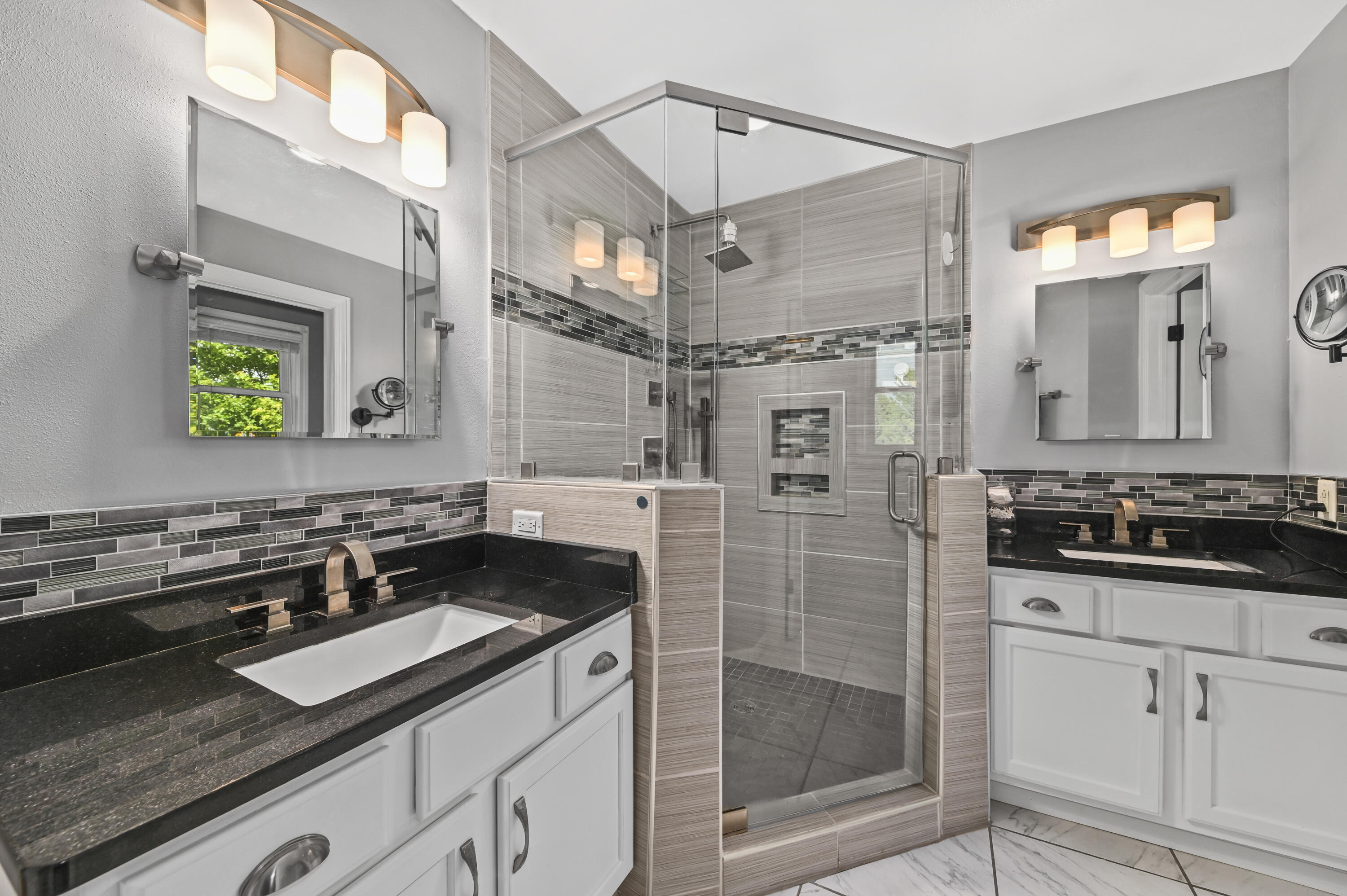 N65W13488 Lilly Creek Dr