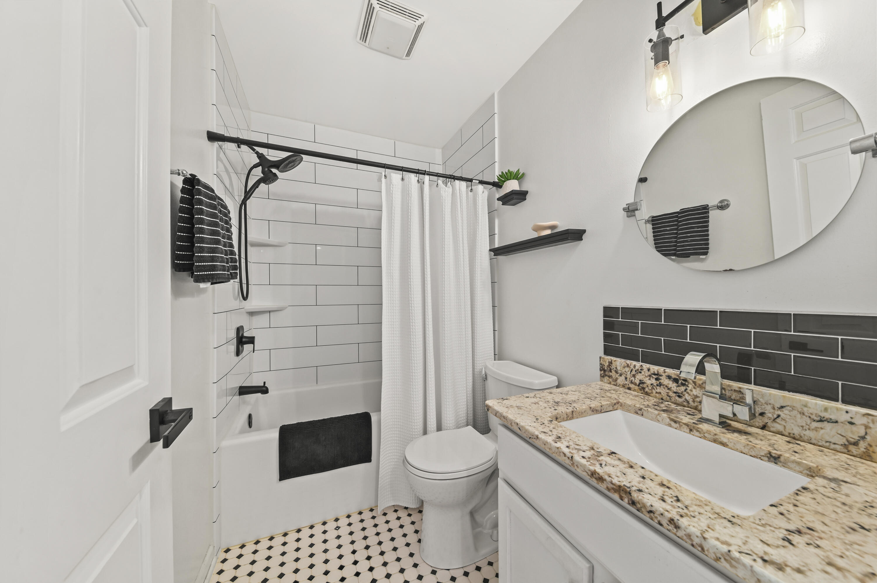 N65W13488 Lilly Creek Dr