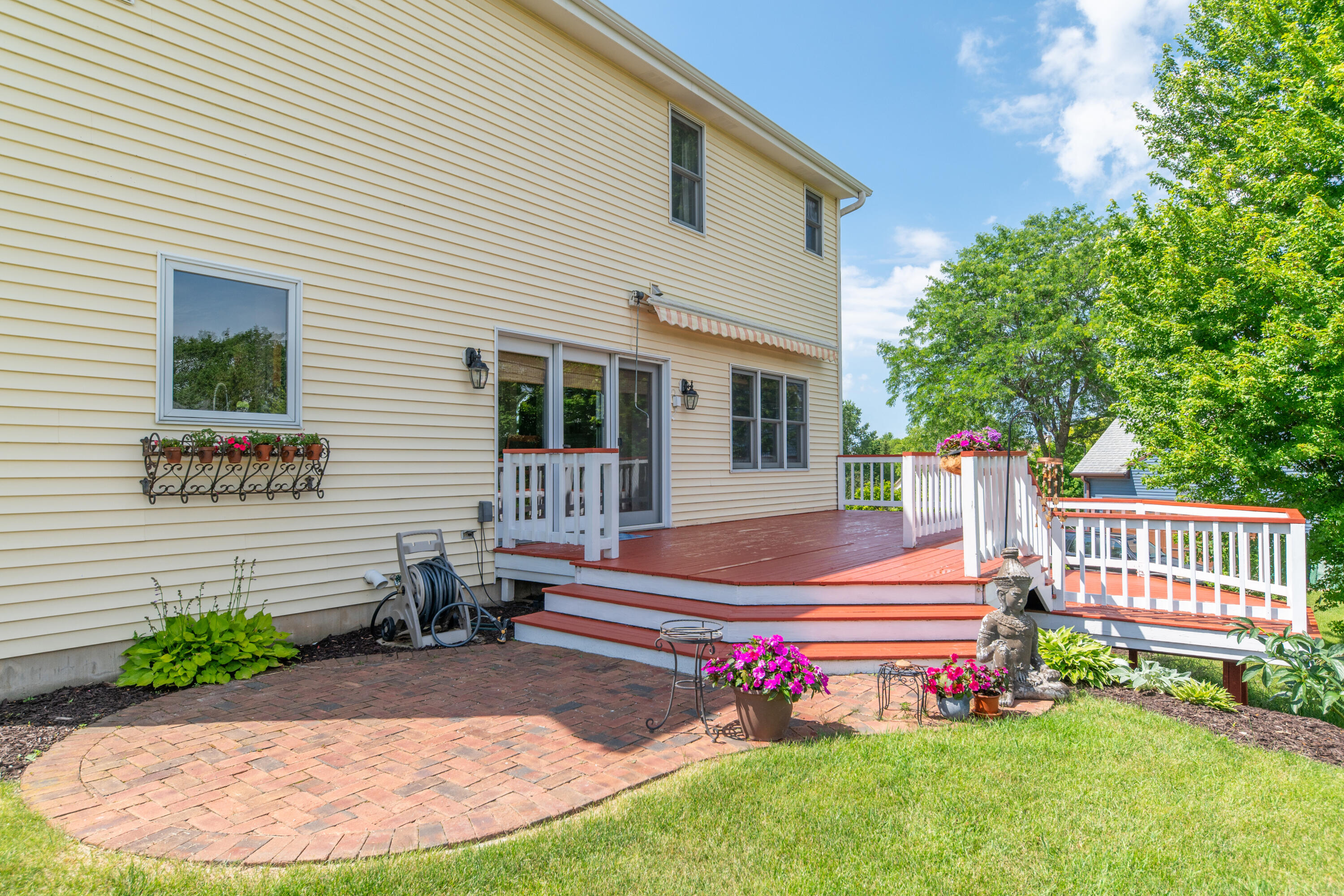 N65W13488 Lilly Creek Dr